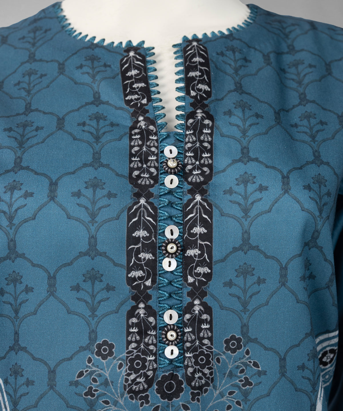 Blue Printed Cambric Unstitched 3Pc