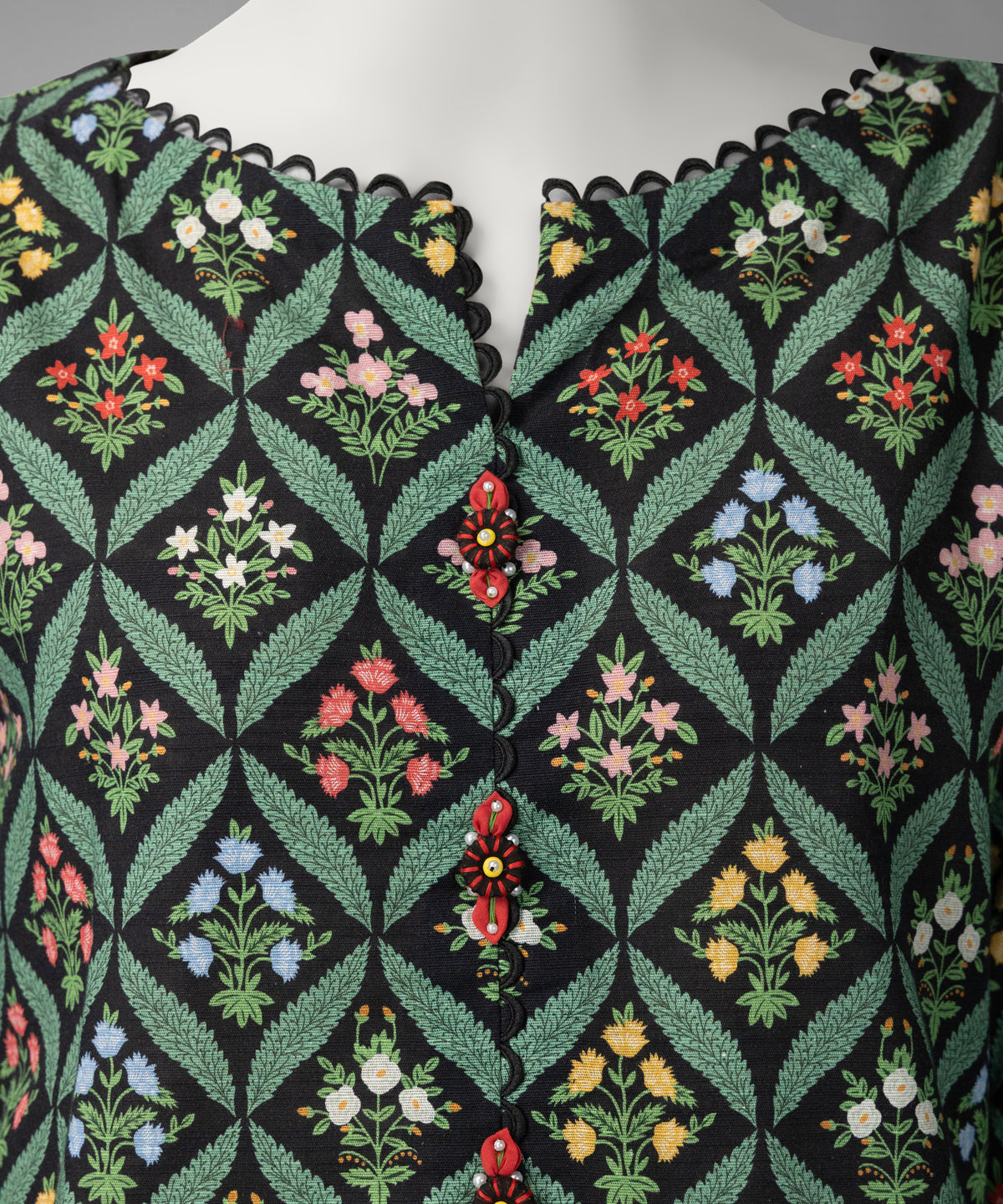 Black Printed Light Khaddar Slub Unstitched 1Pc