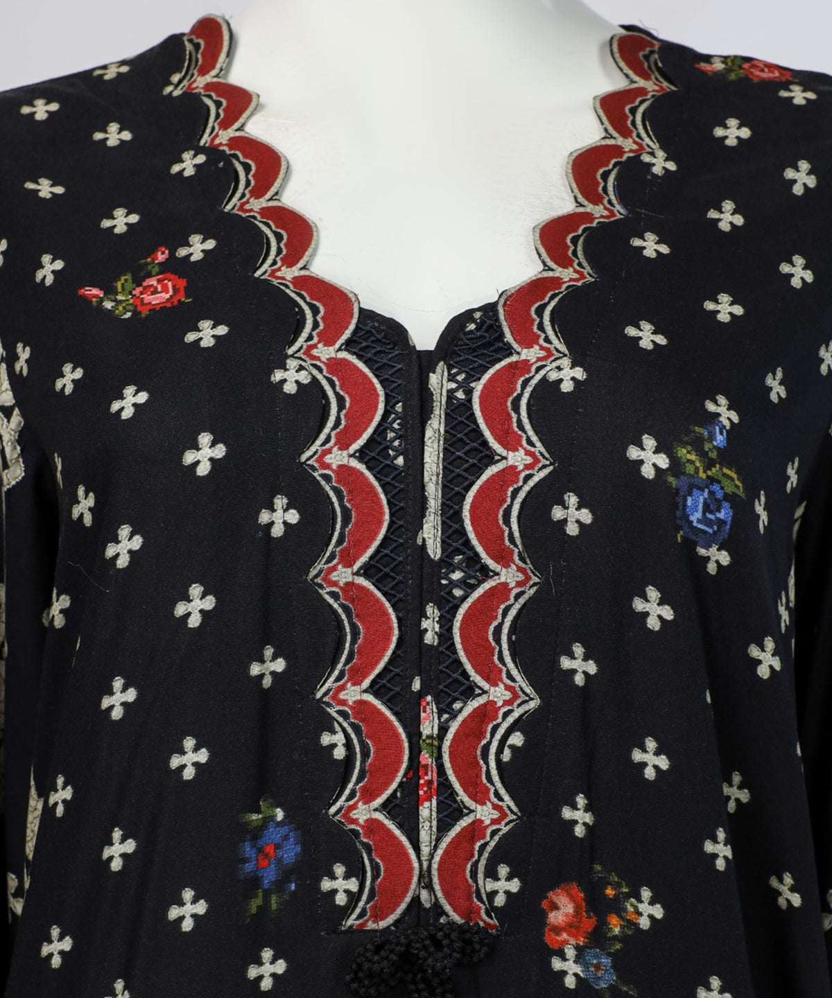 Black Printed Linen Stitched 3Pc