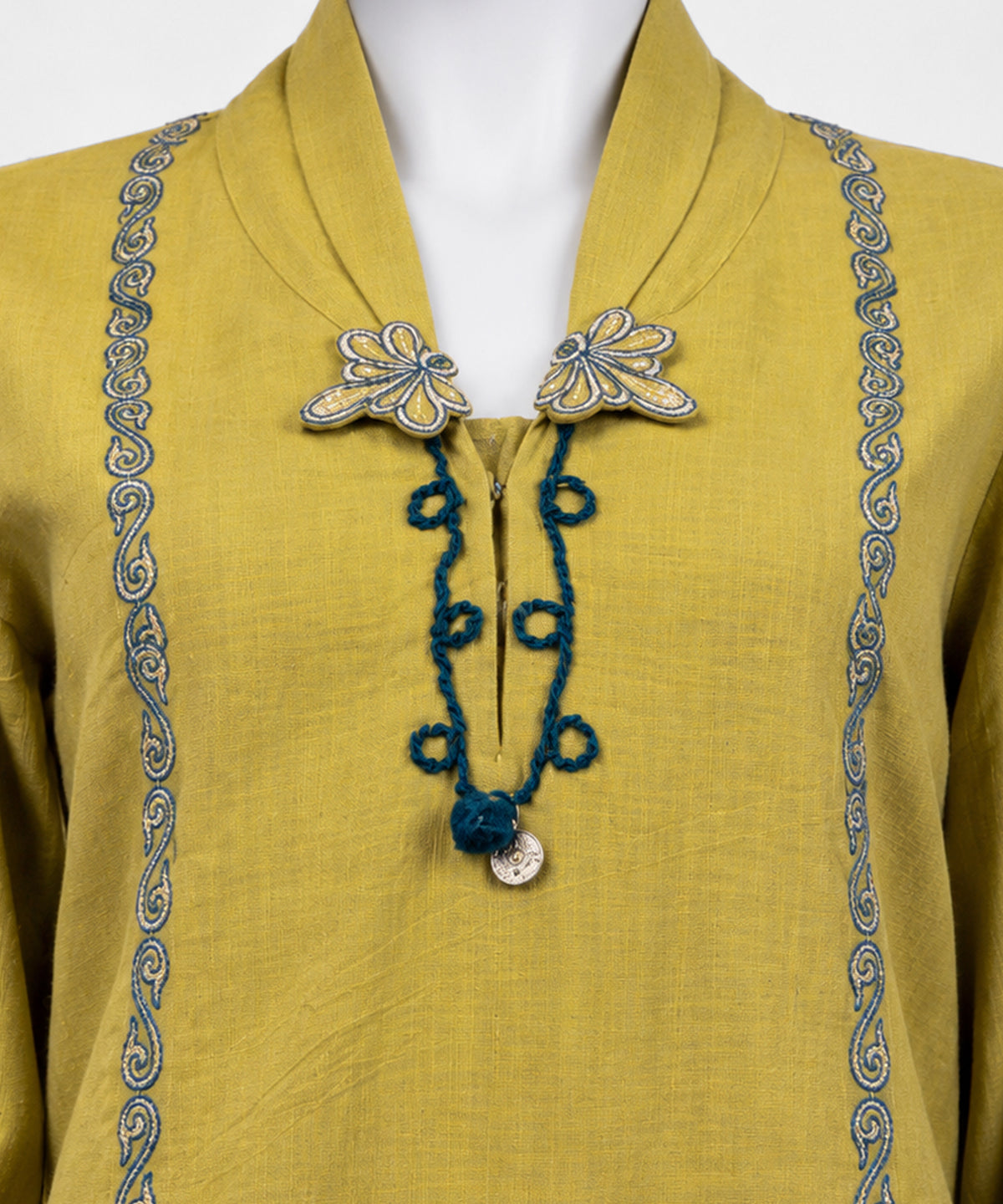 Dhani Embroidered Khaddar Slub Co-Ord Set