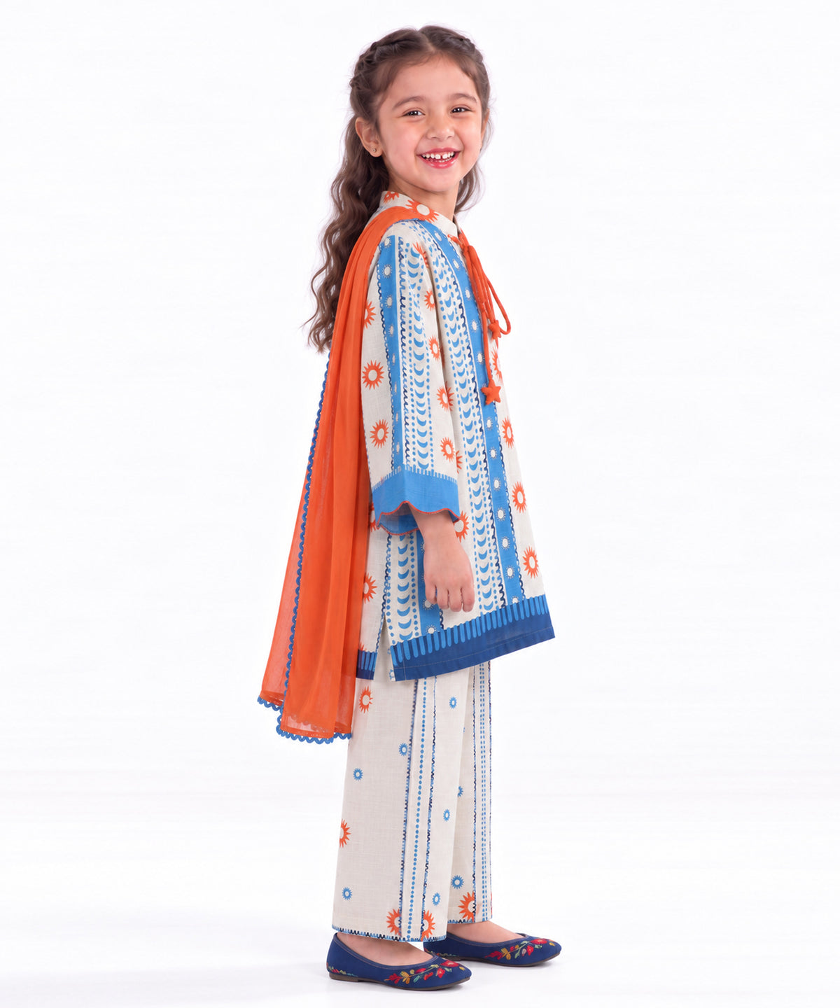 Off White Printed Khaddar Stitched 3Pc