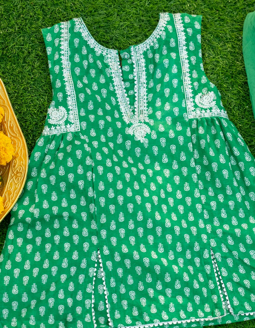 GREEN LAWN INFANT GIRL STITCHED | JGKL-S-23-1564