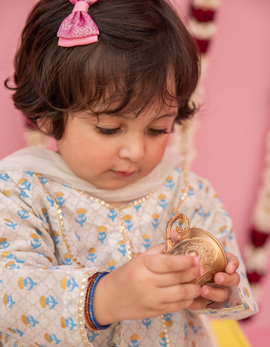 IVORY LAWN STITCHED 3PC | JGK-S-24-1923