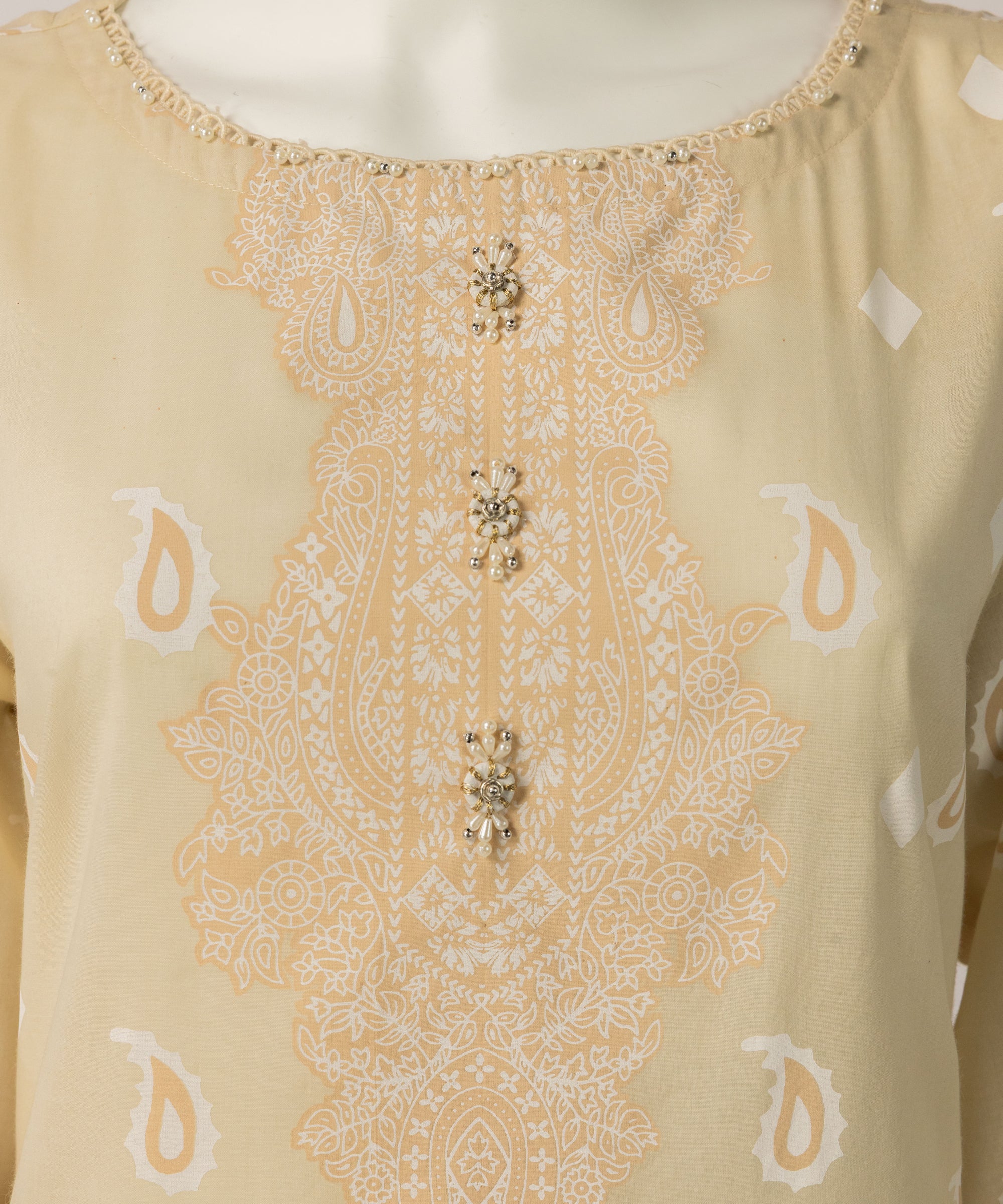 MULTICOLOR LAWN PASTE PRINTED UNSTITCHED 3PC