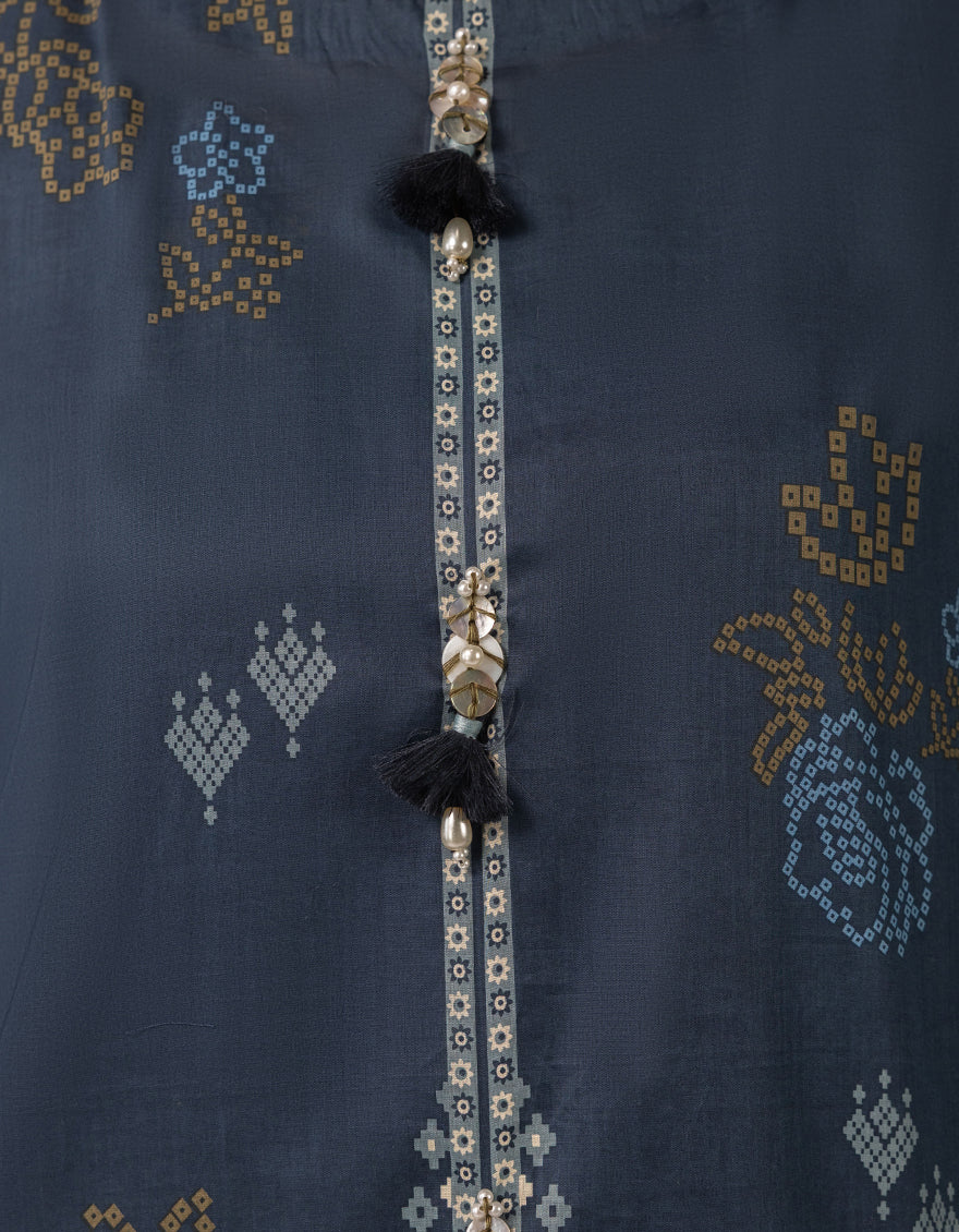 MULTICOLOR LAWN EMBROIDERED UNSTITCHED 3PC