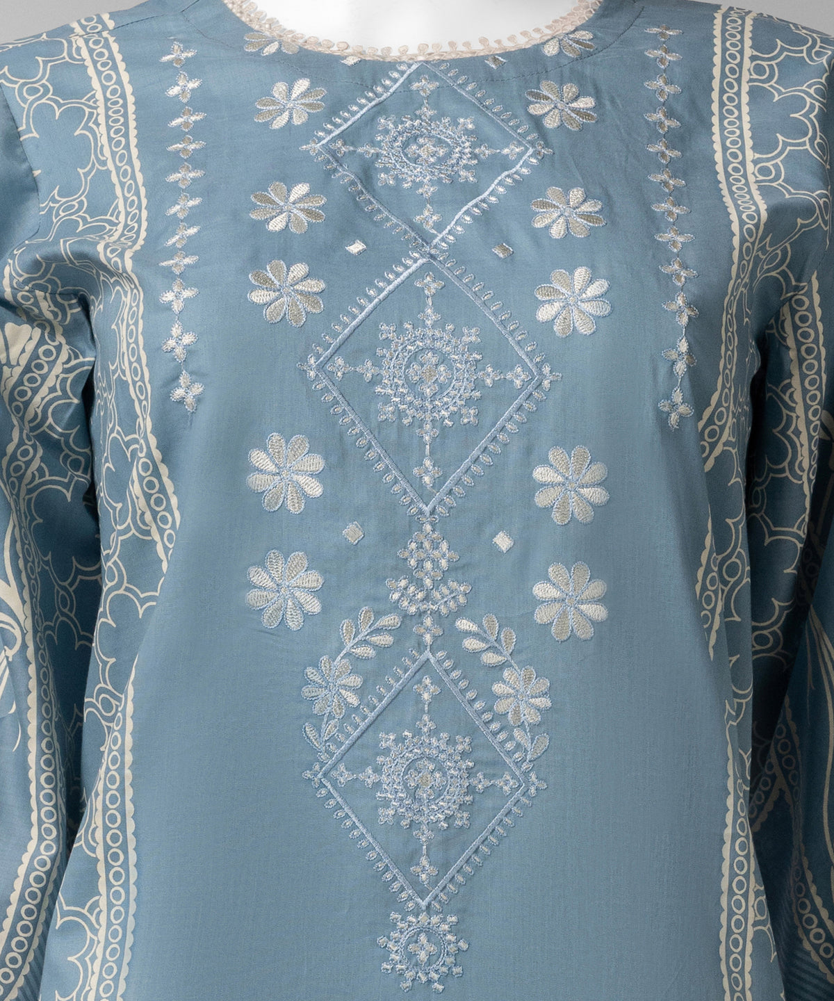 Blue Embroidered Cambric Unstitched 3Pc