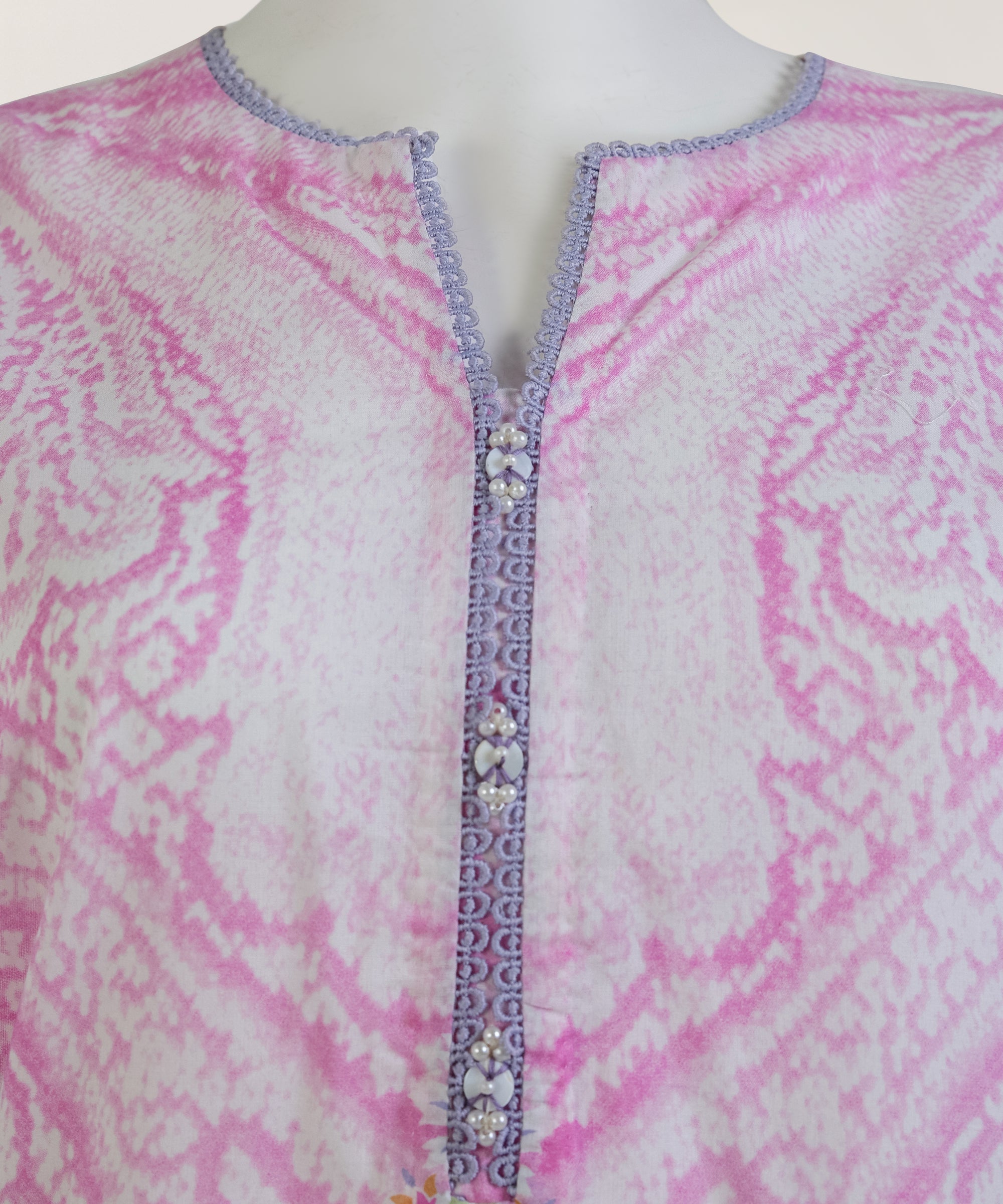 White Lawn Printed Stitched 3Pc