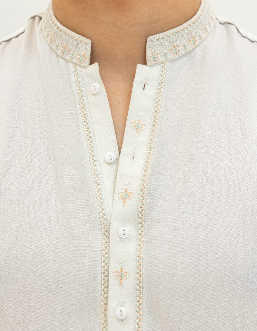 OFF WHITE BLENDED KAMEEZ SHALWAR