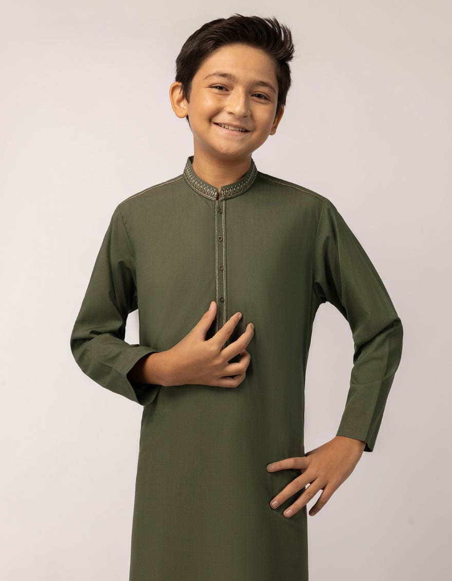 GREEN SEMI FORMAL KAMEEZ SHALWAR