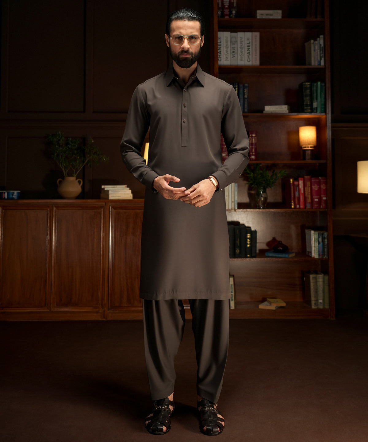 KOBE - Brown Kameez Shalwar