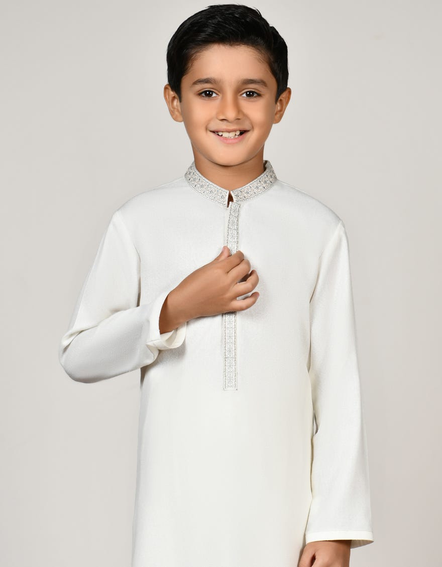IVORY BLENDED KAMEEZ SHALWAR | JCKS-S-46168