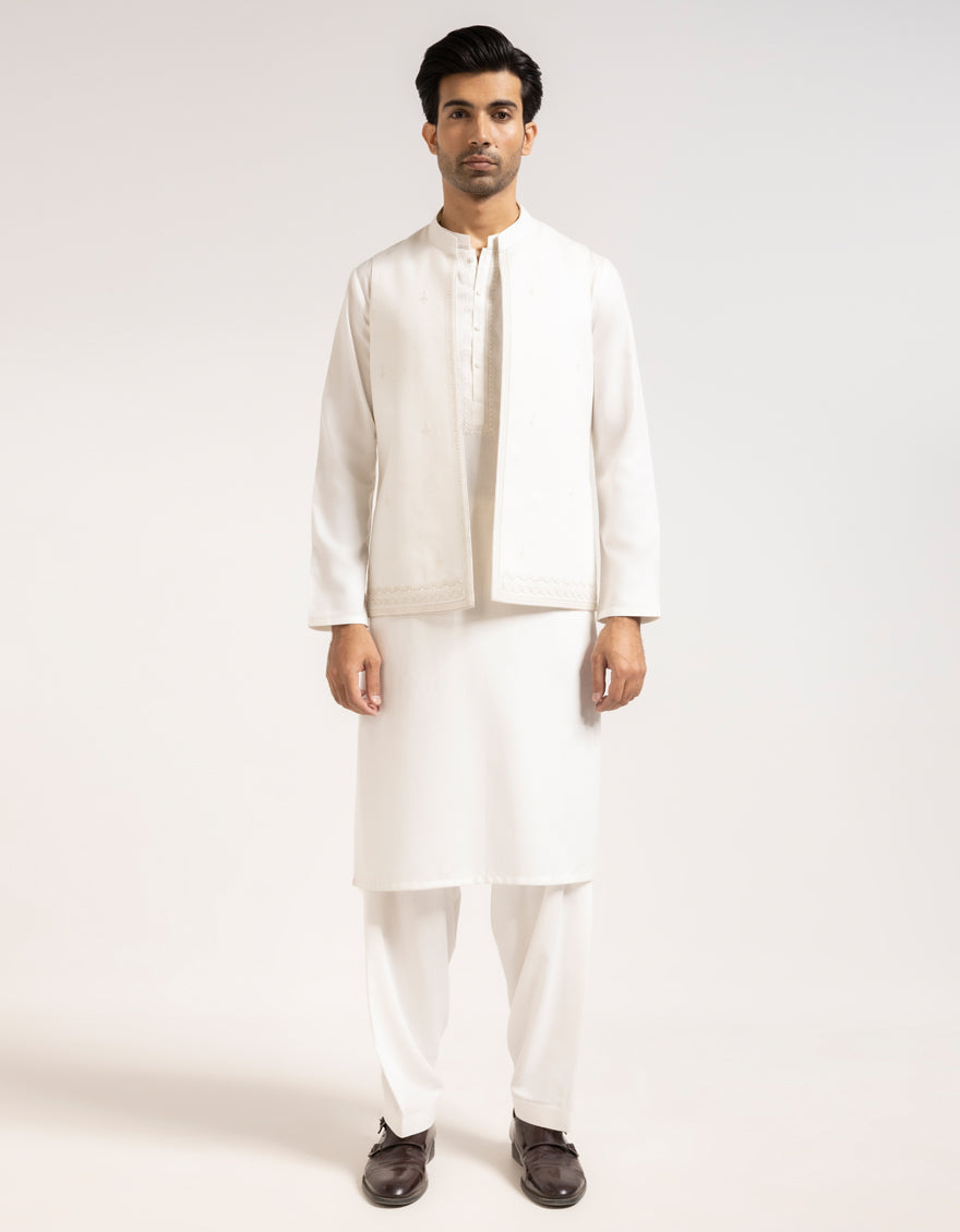 OFF WHITE FORMAL SUIT WITH WAISTCOAT