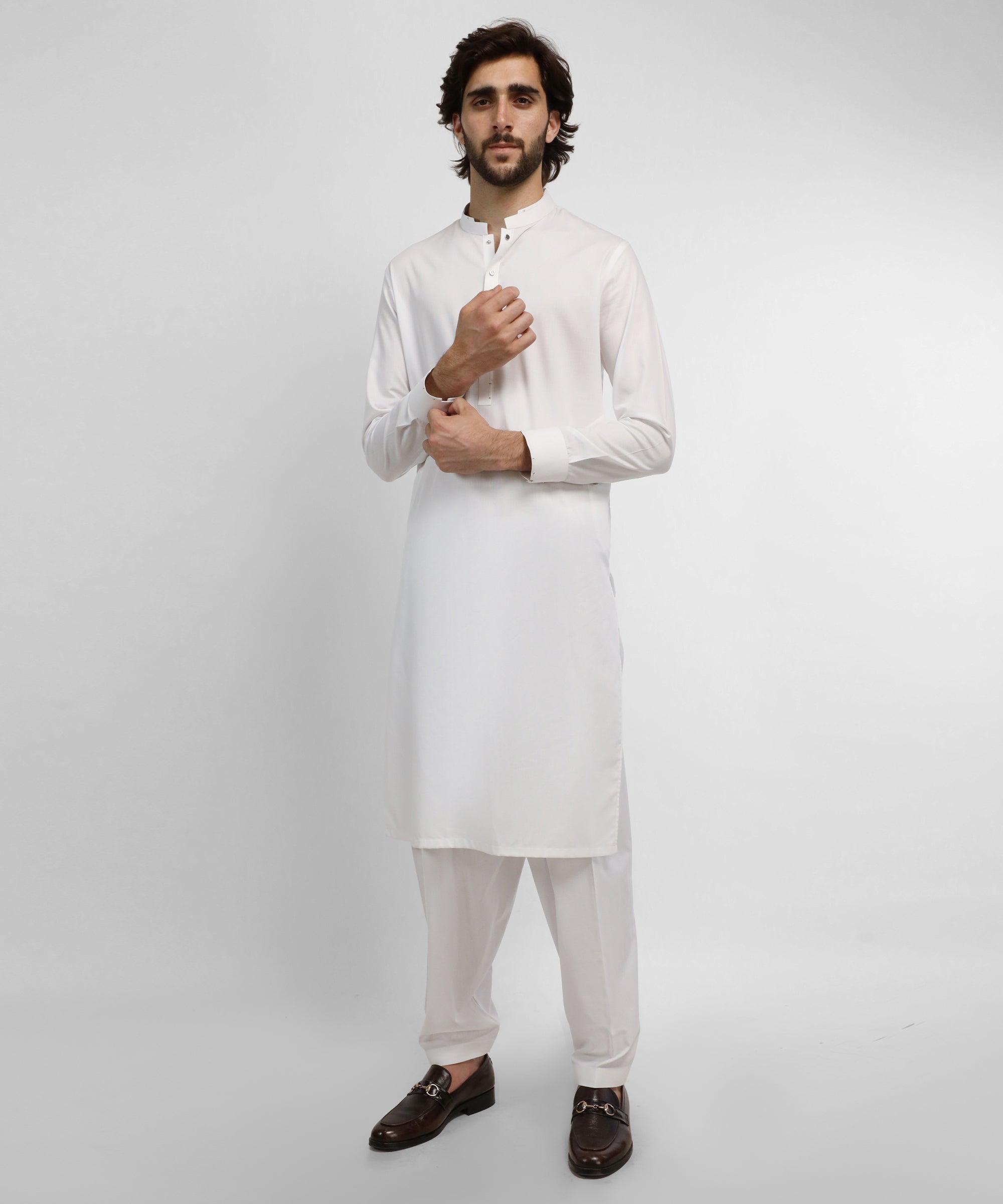 WHITE CASUAL KAMEEZ SHALWAR