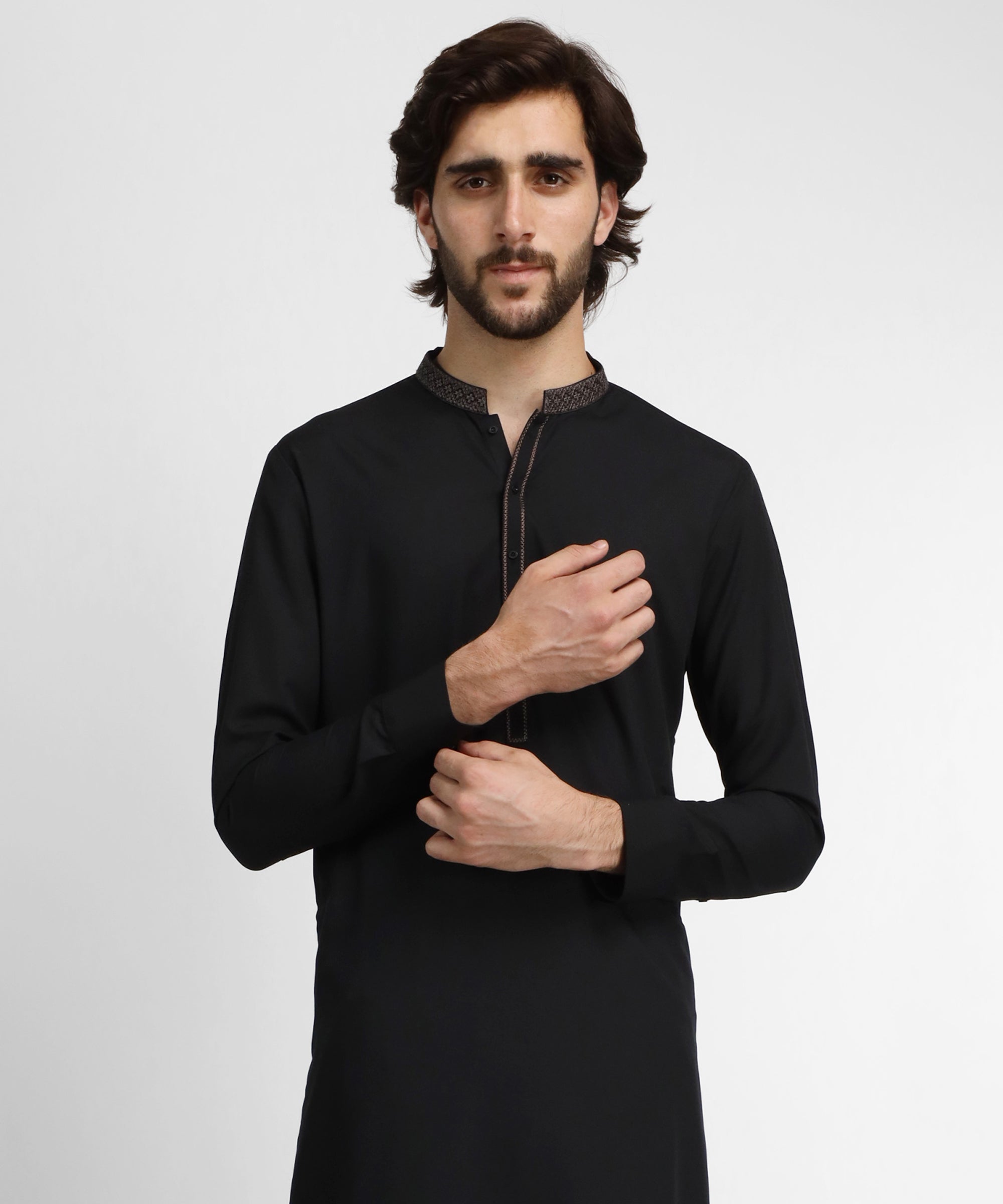 BLACK SEMI-FORMAL KAMEEZ SHALWAR