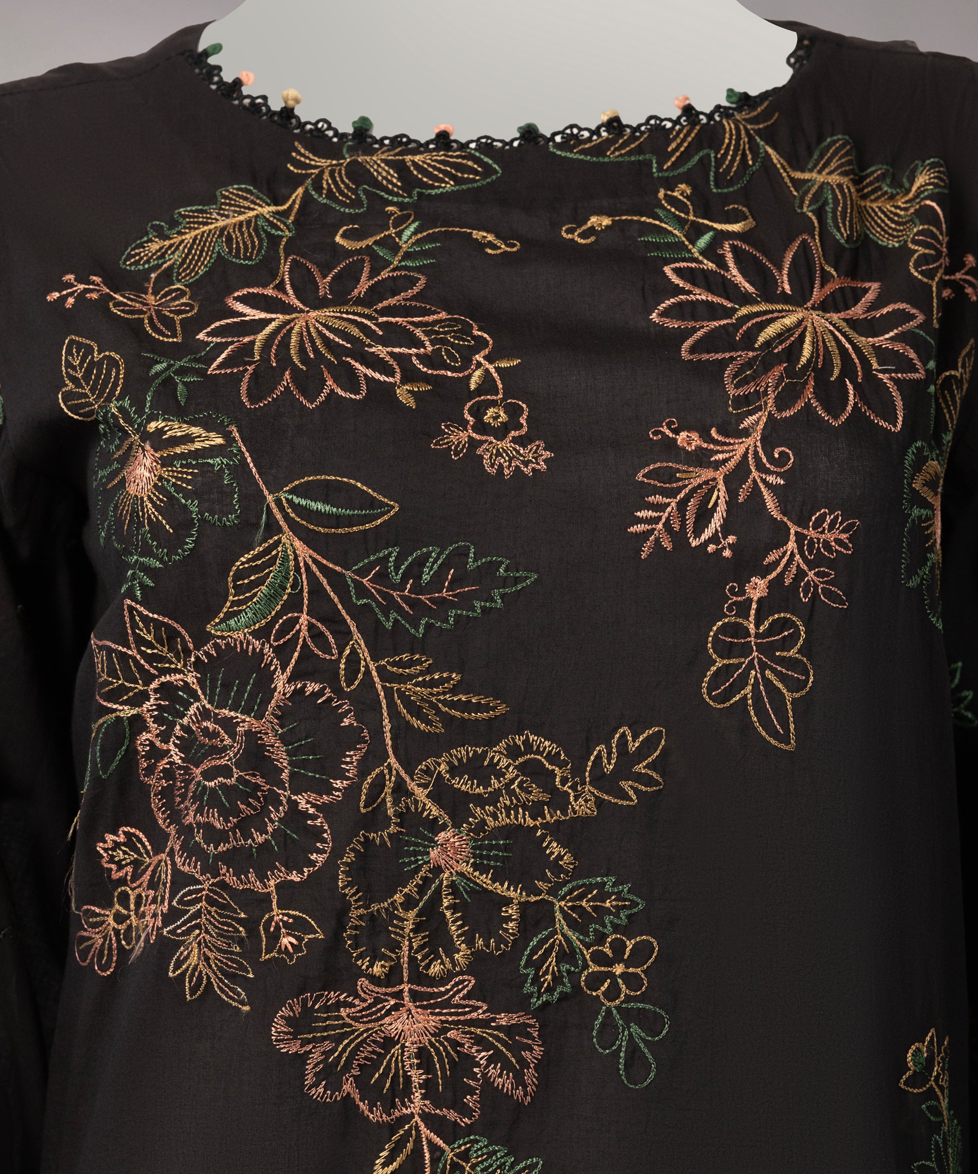 Black Lawn Embroidered Unstitched 2Pc