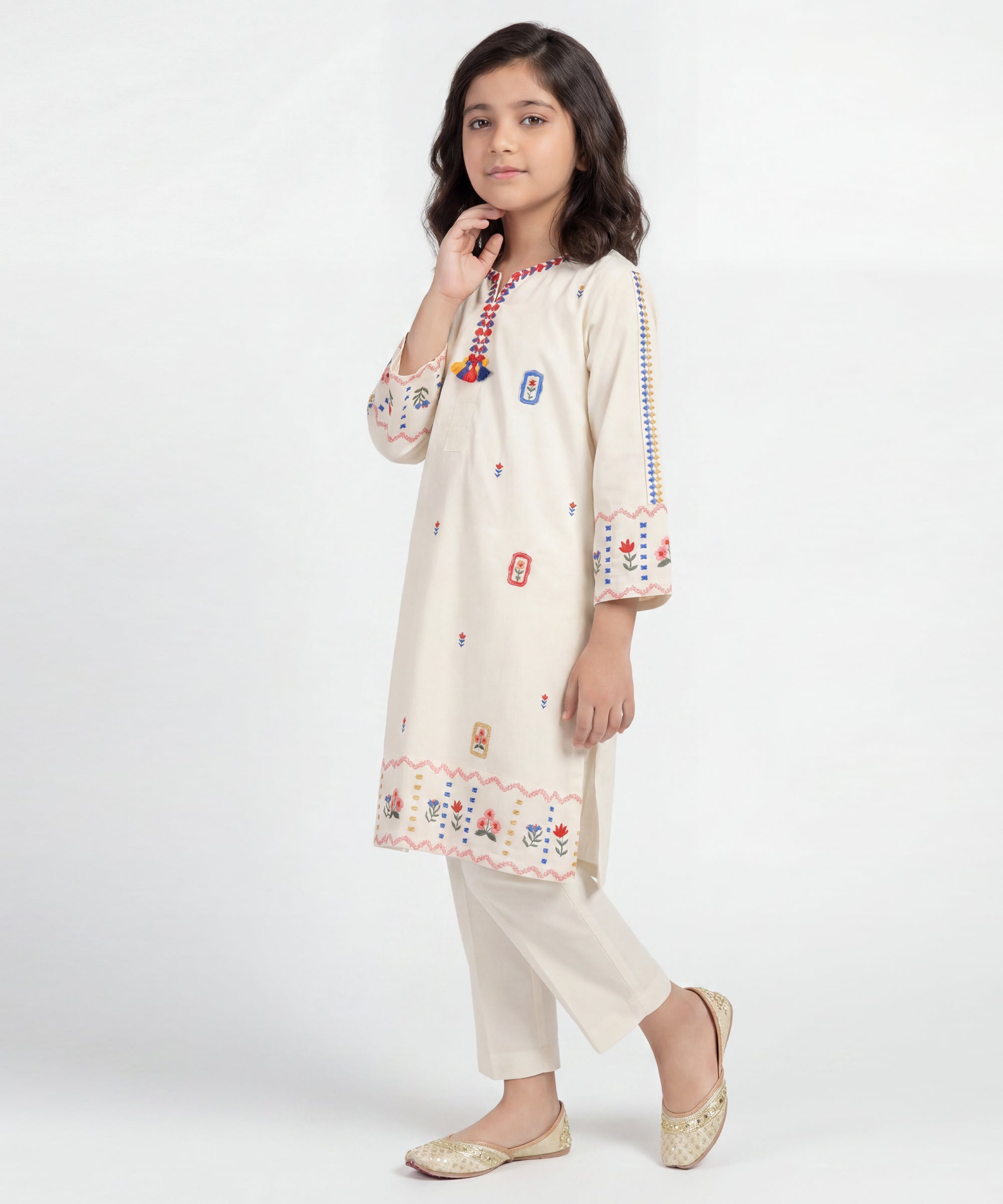 White Lawn Embroidered Stitched 2Pc