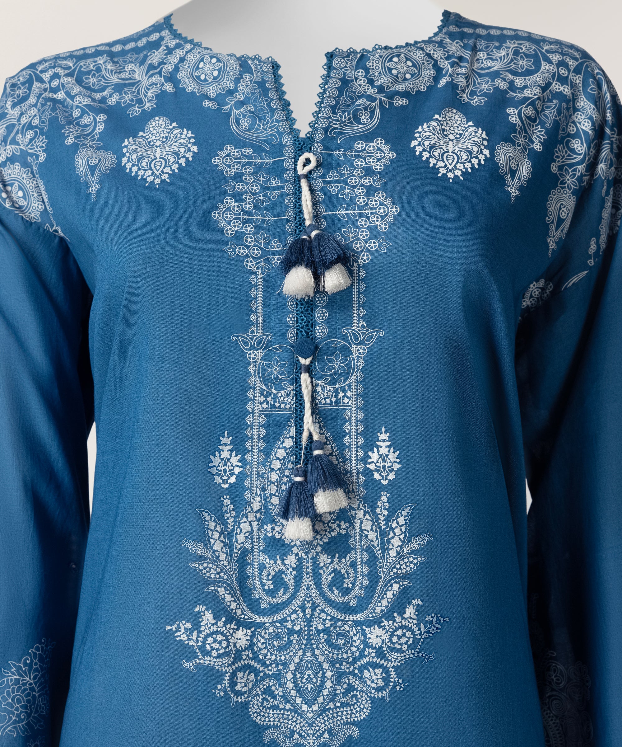Blue Lawn Paste Printed Stitched 3Pc