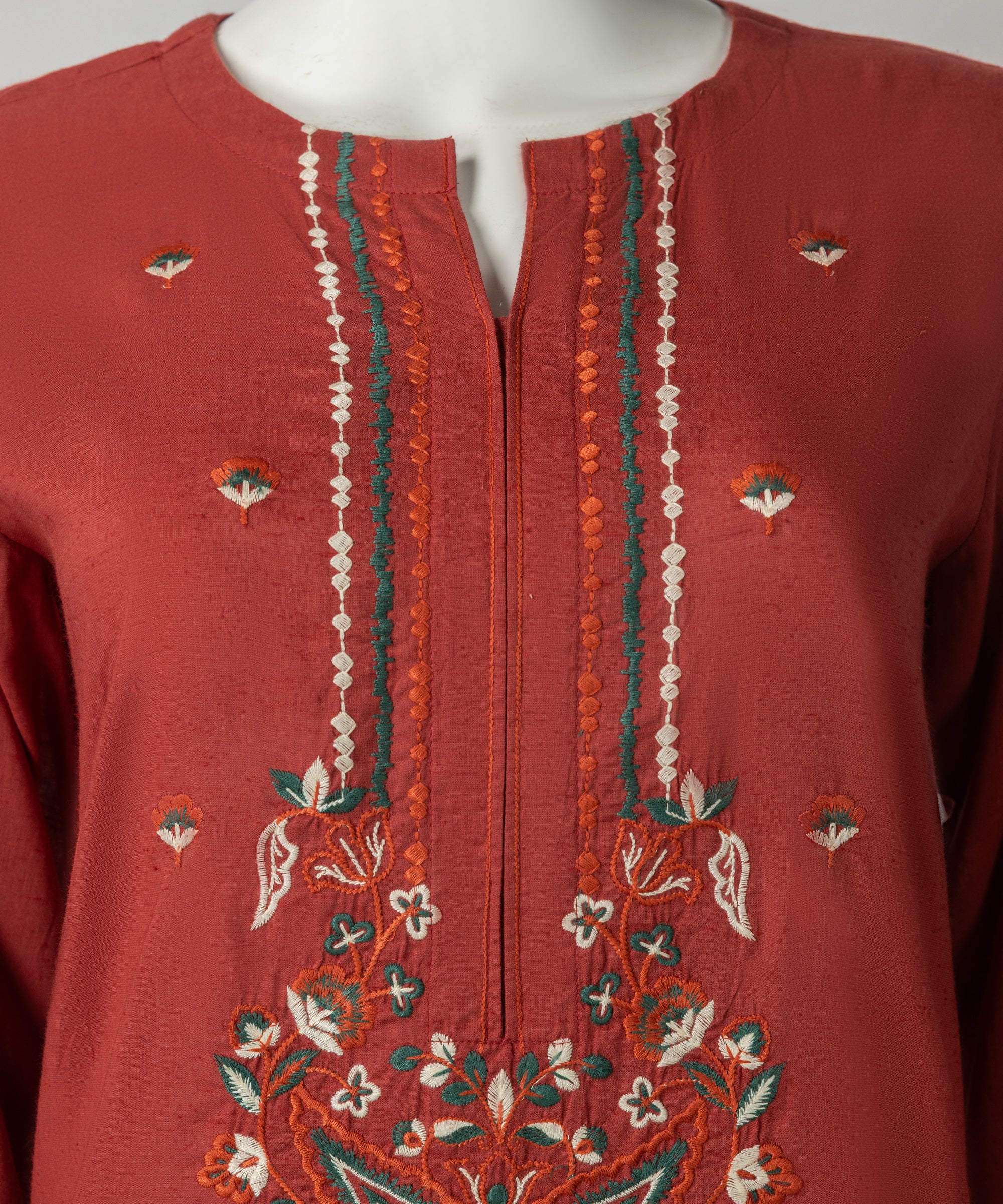 Red Jacquard Embroidered Stitched 3Pc