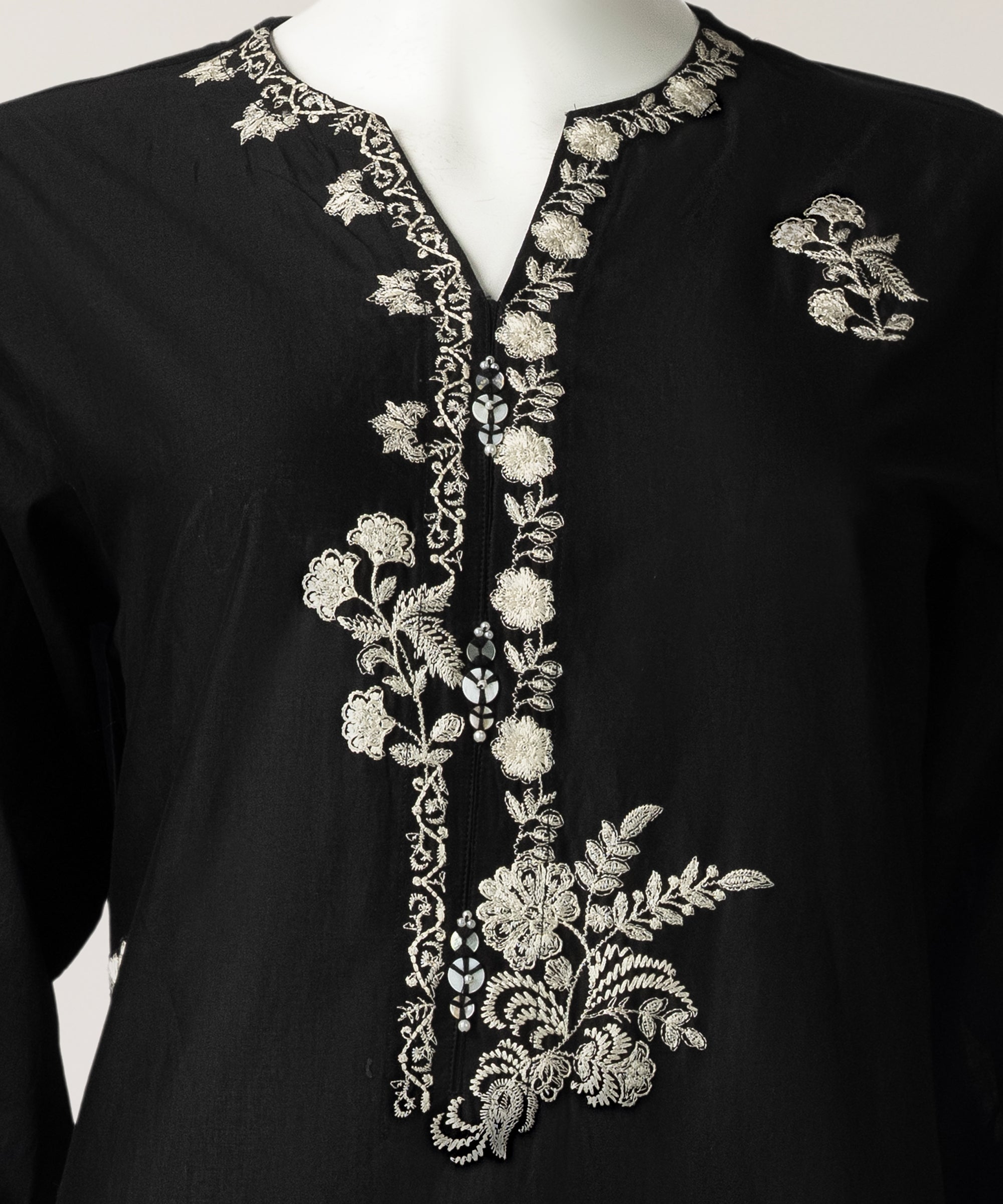 Black Embroidered Stitched 3Pc