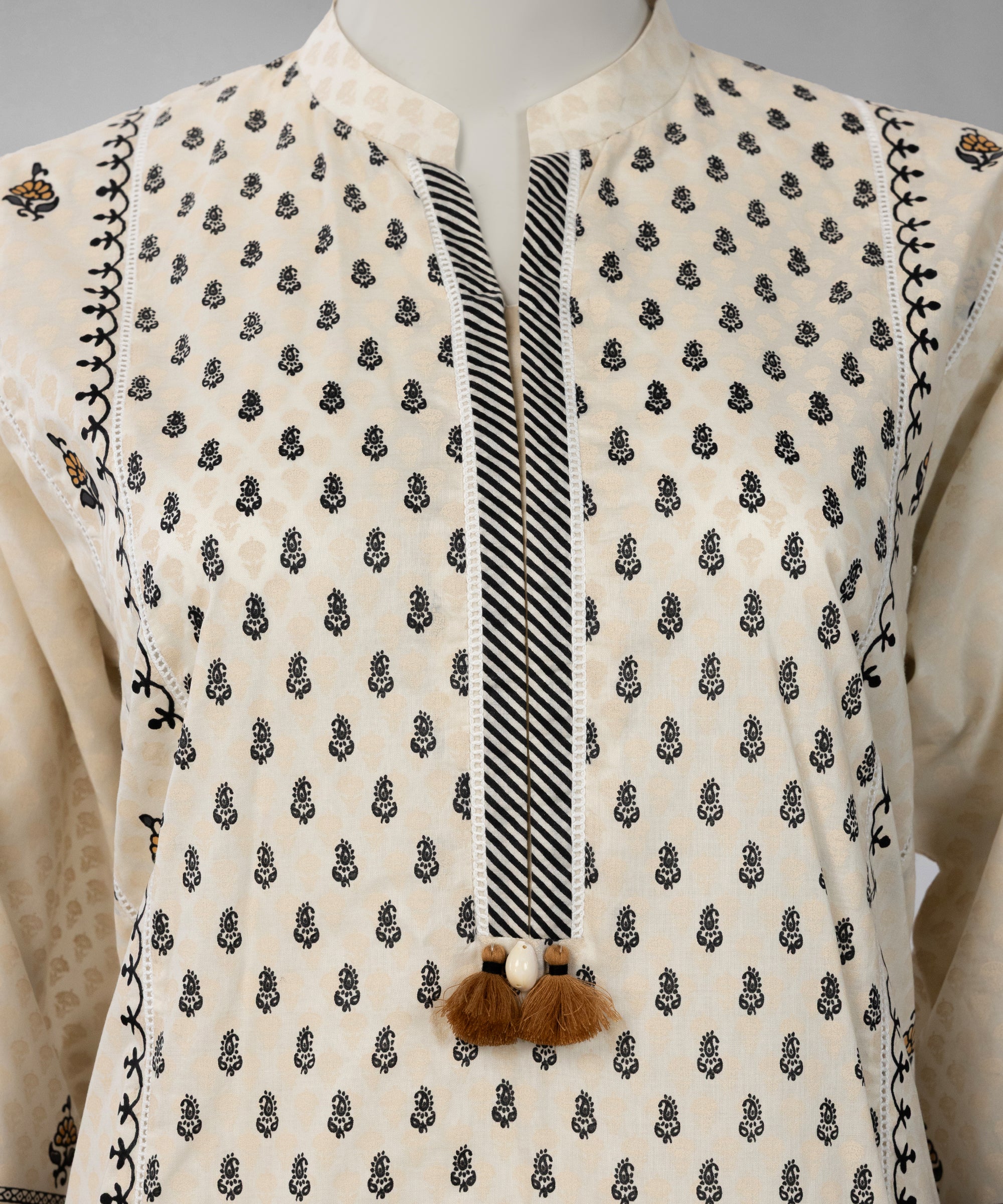 Ivory Lawn Paste Printed Unstitched 3Pc