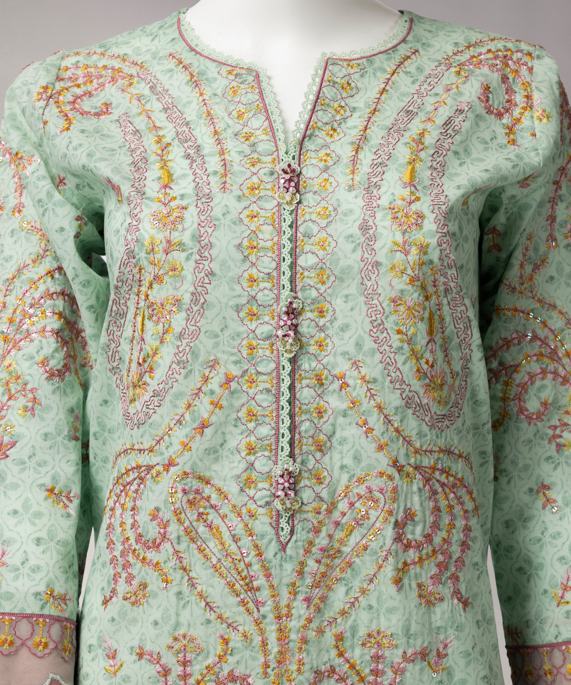 Green Lawn Embroidered Unstitched 3Pc