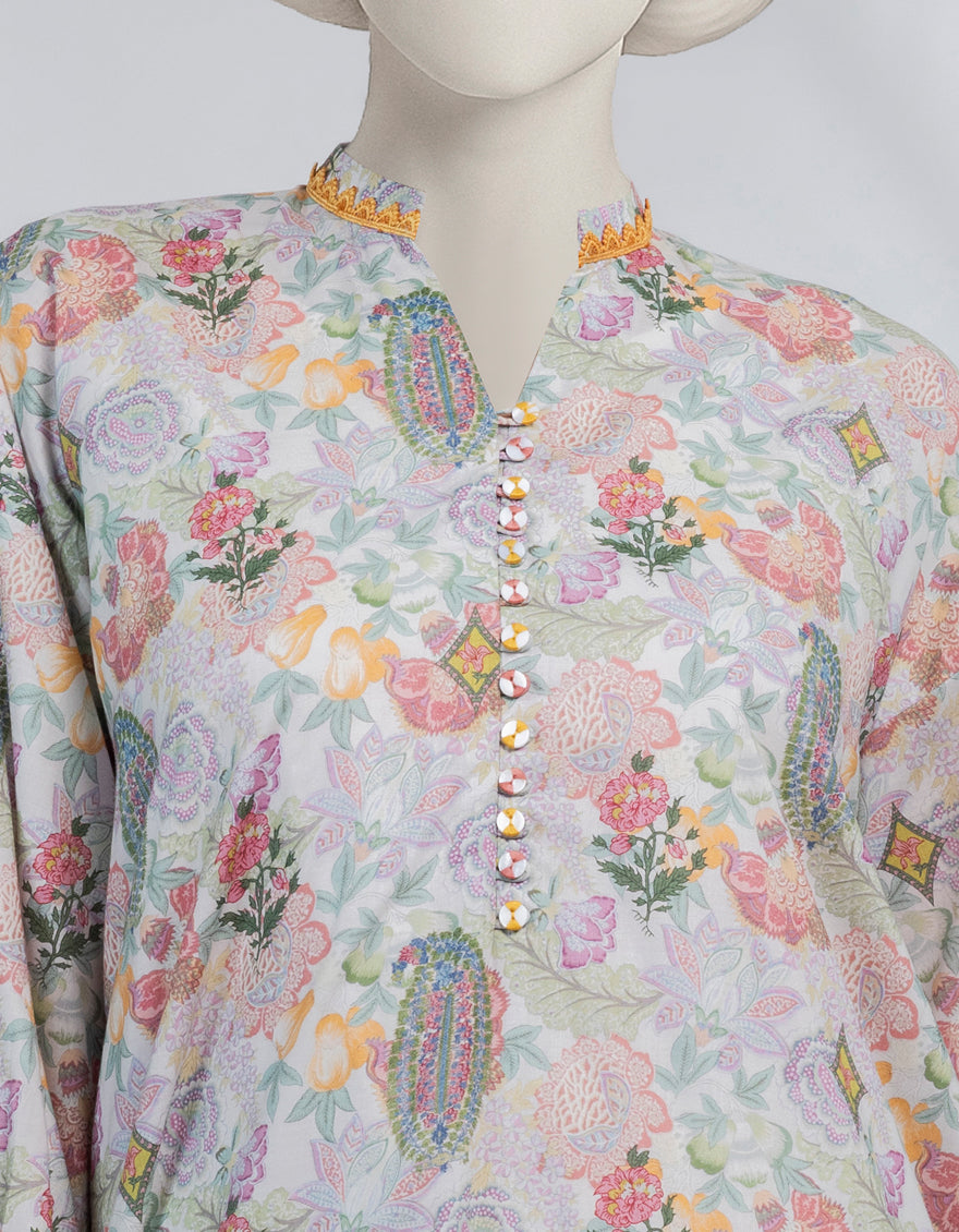 MULTICOLOR LAWN DIGITAL PRINTED UNSTITCHED 1PC