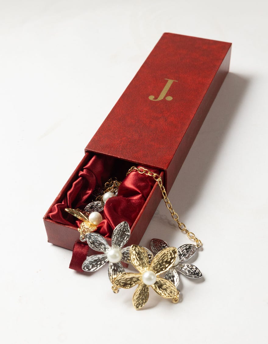 AURORA BLOSSOM PENDANT