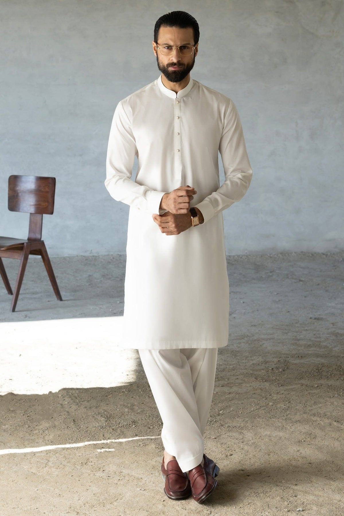 LIMBURG - OPTICAL WHITE EXCLUSIVE KAMEEZ SHALWAR