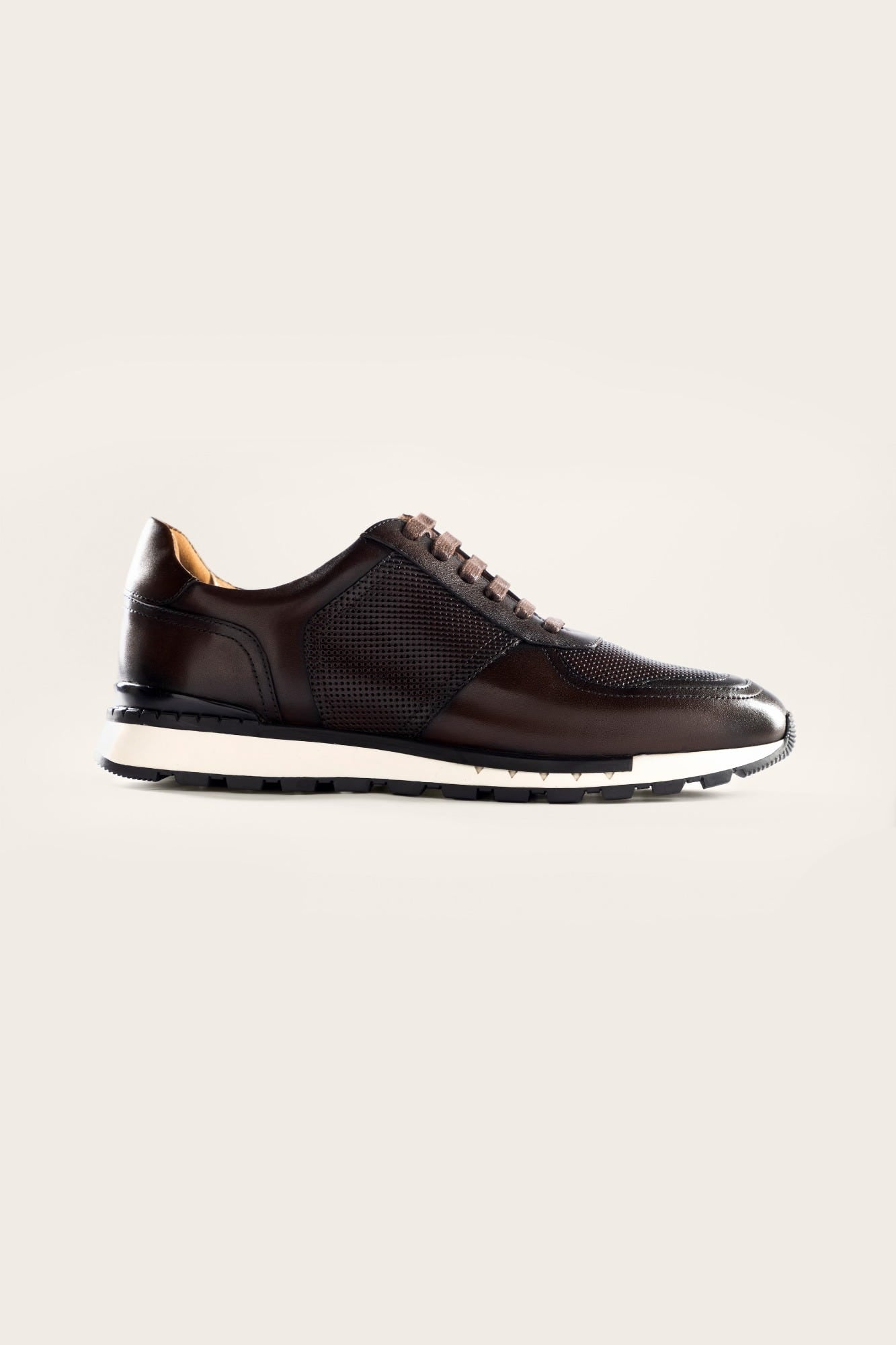 HATI - BROWN SNEAKERS