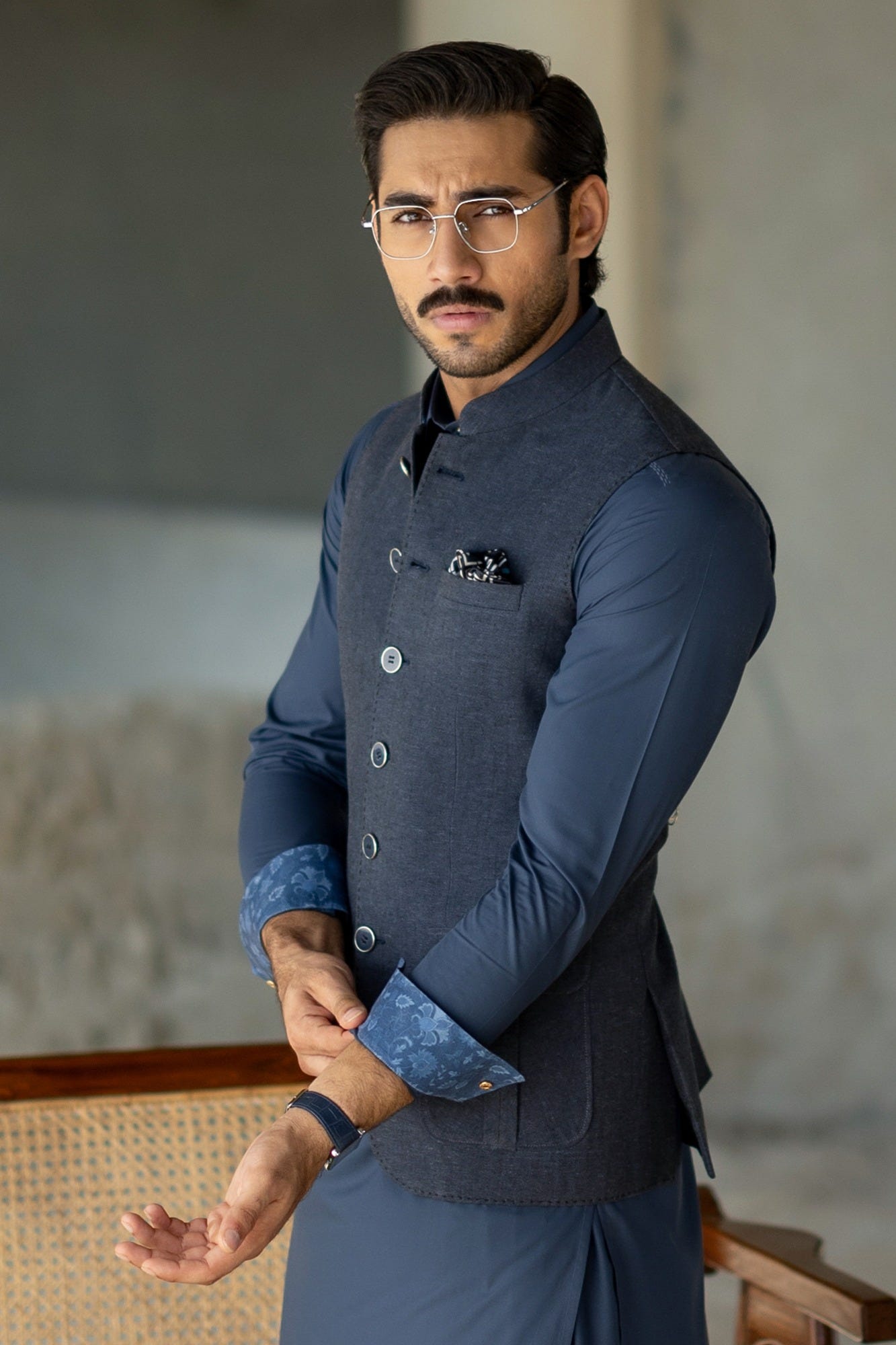 DENIM BLUE WOOL TWEED VEST