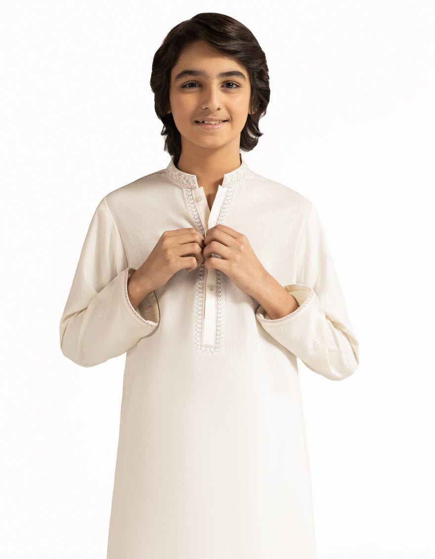 OFF WHITE FORMAL KAMEEZ SHALWAR