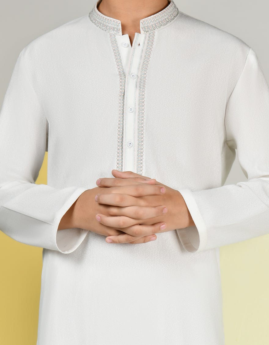 WHITE BLENDED KAMEEZ SHALWAR | JCKS-A-39114