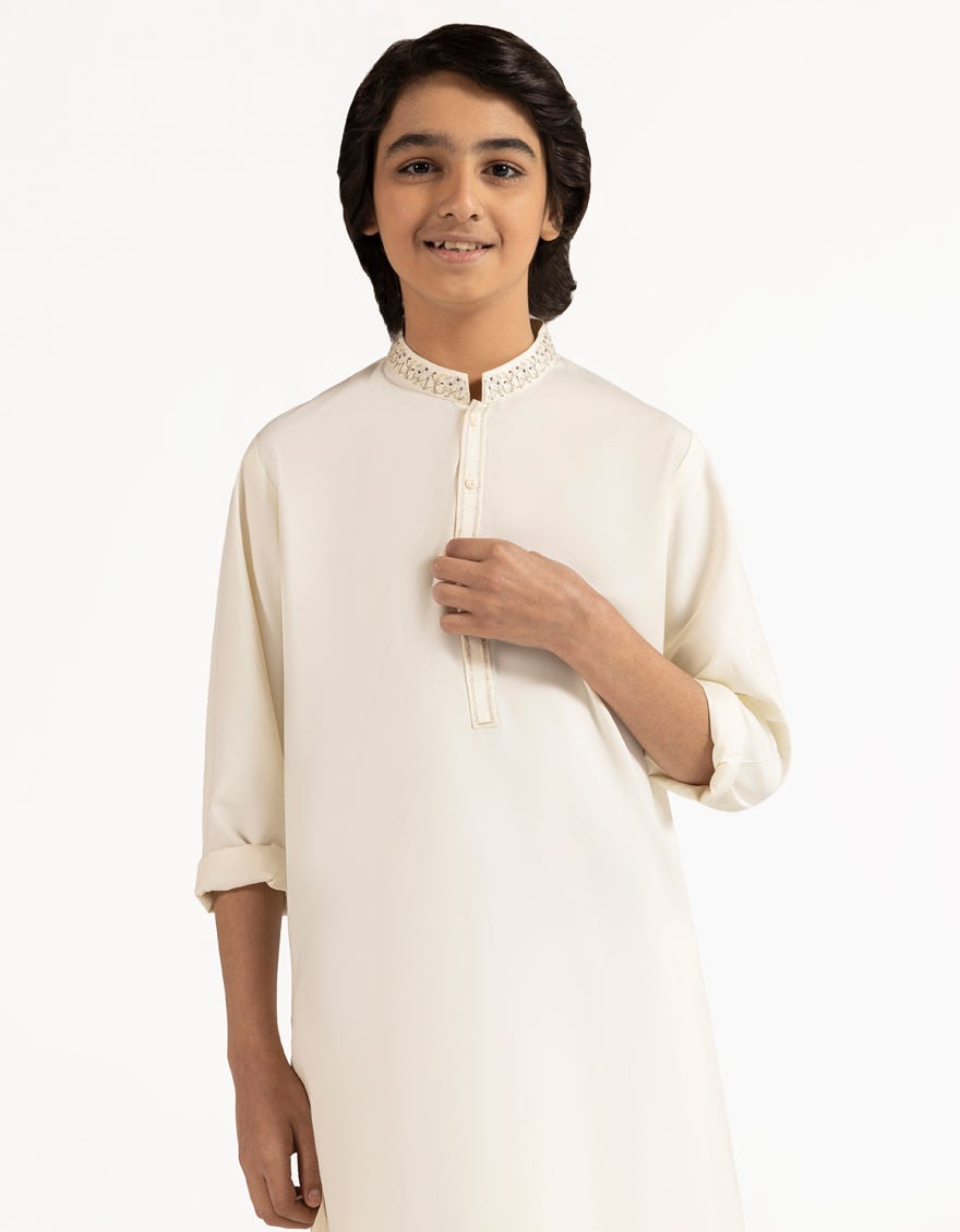 OFF WHITE SEMI-FORMAL KAMEEZ SHALWAR