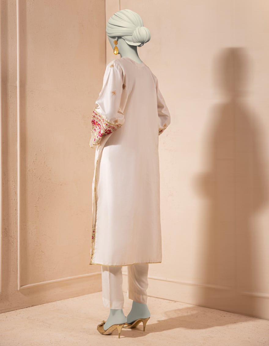 WHITE RAW SILK EMBROIDERED KURTA