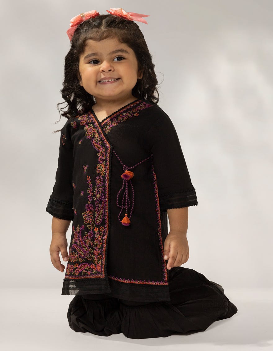 BLACK KHADDAR SLUB EMBROIDERED 2PC STITCHED