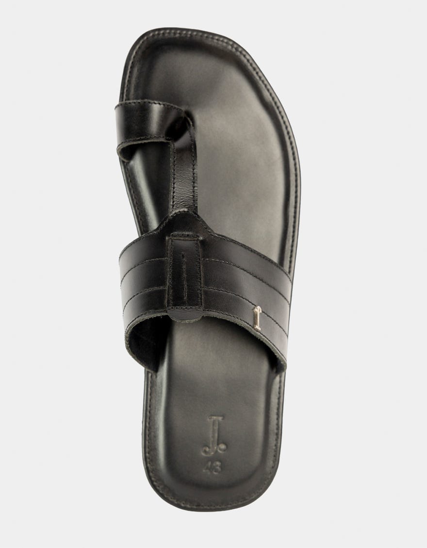 BLACK PLAIN KOLHAPURI CHAPPAL