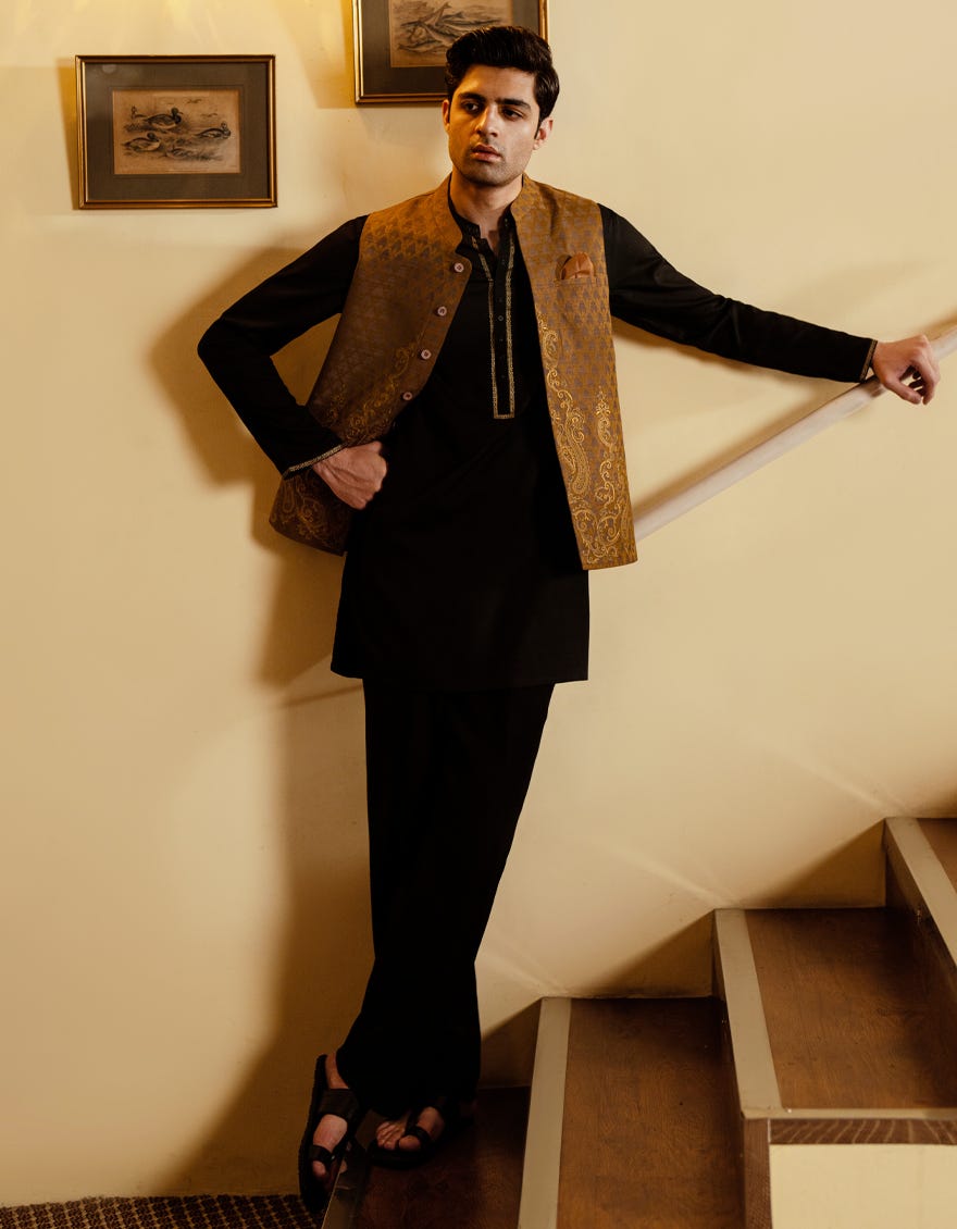 BROWN FORMAL WAISTCOAT