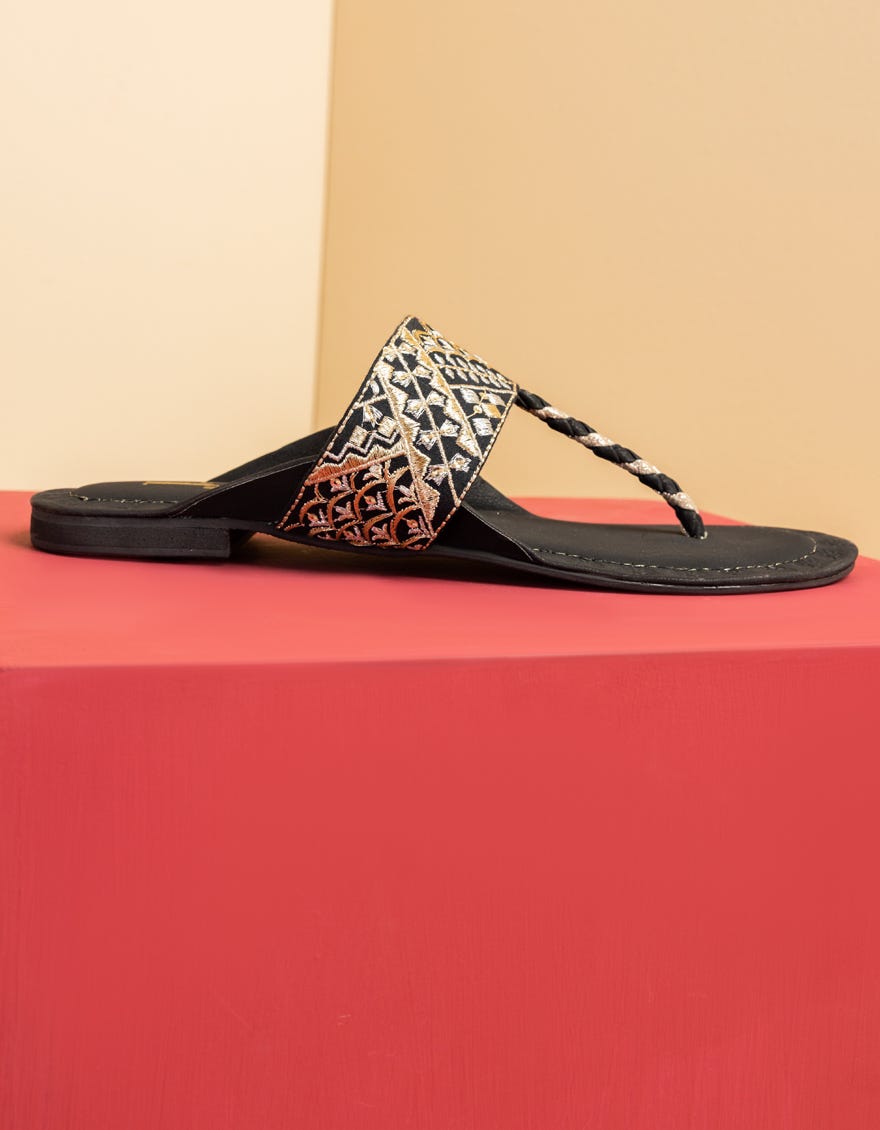 BLACK KOLHAPURI | JLFWC-25-1278