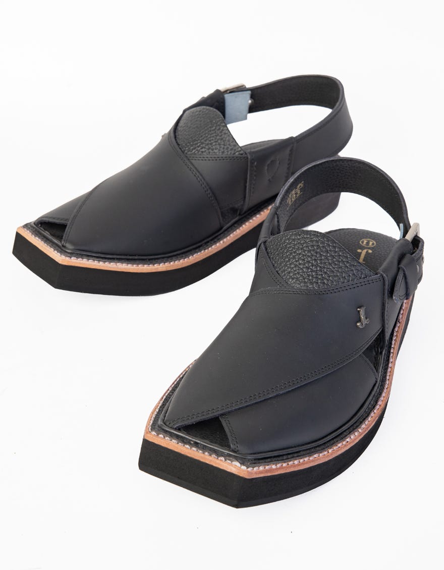 MATT BLACK TEXTURED PESHAWARI SANDALS