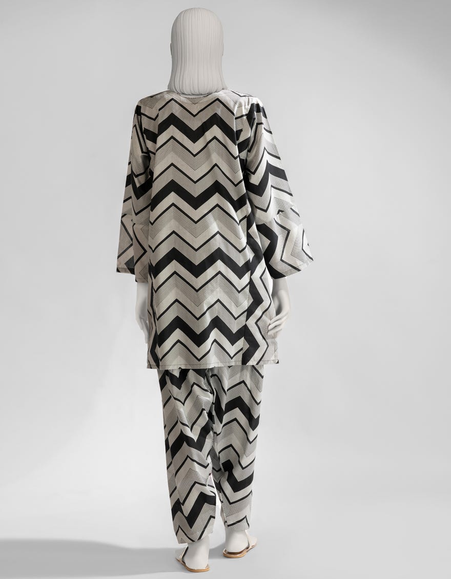 BLACK LAWN PRINTED KURTA