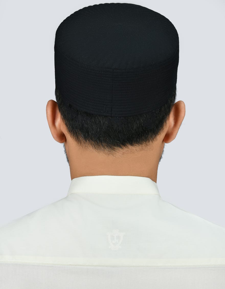 Black Blended Men Cap | Jj-Cap-0002-R105