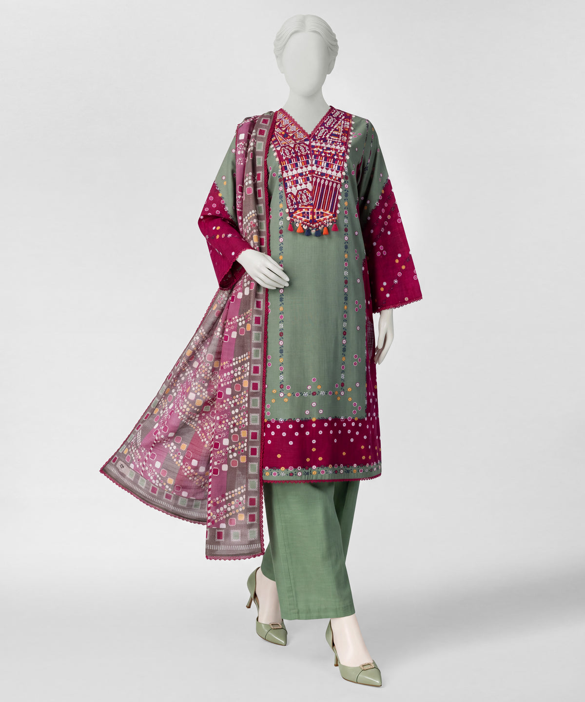 Multicolor Embroidered Khaddar Slub Stitched 3Pc