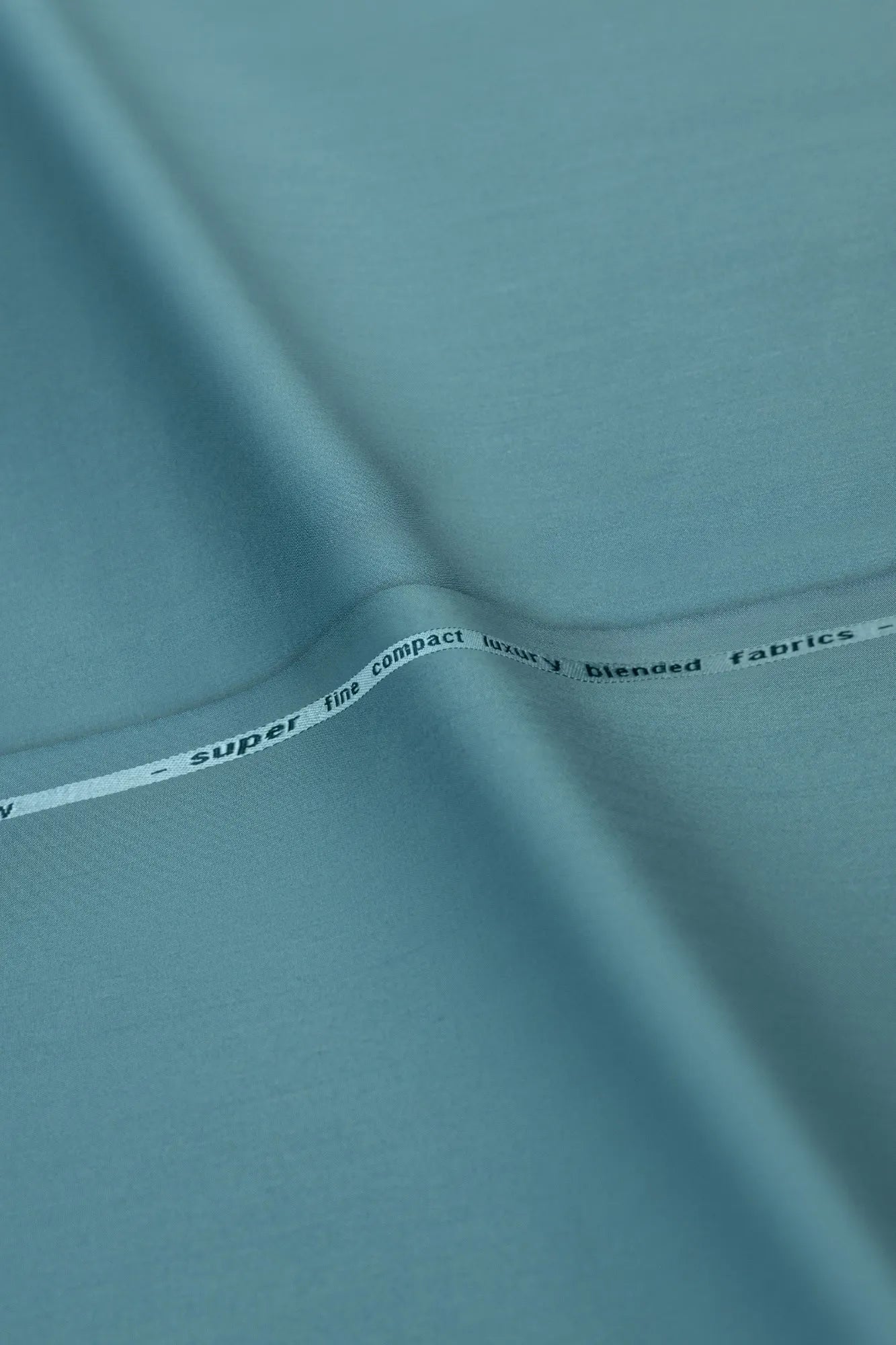 GERA - GREEN UNSTITCHED FABRIC
