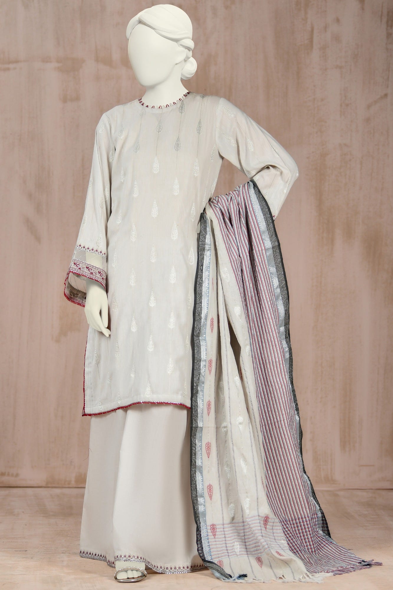 Off White Jacquard Unstitched 3 Piece Dress | Ccw-3Psu-S-22-054