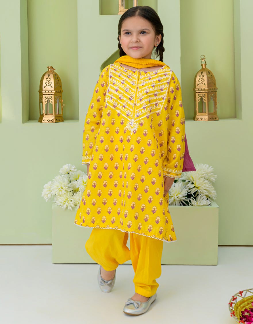 Yellow Lawn Girls 3 Piece Stitched | Jgkl-S-23-1545