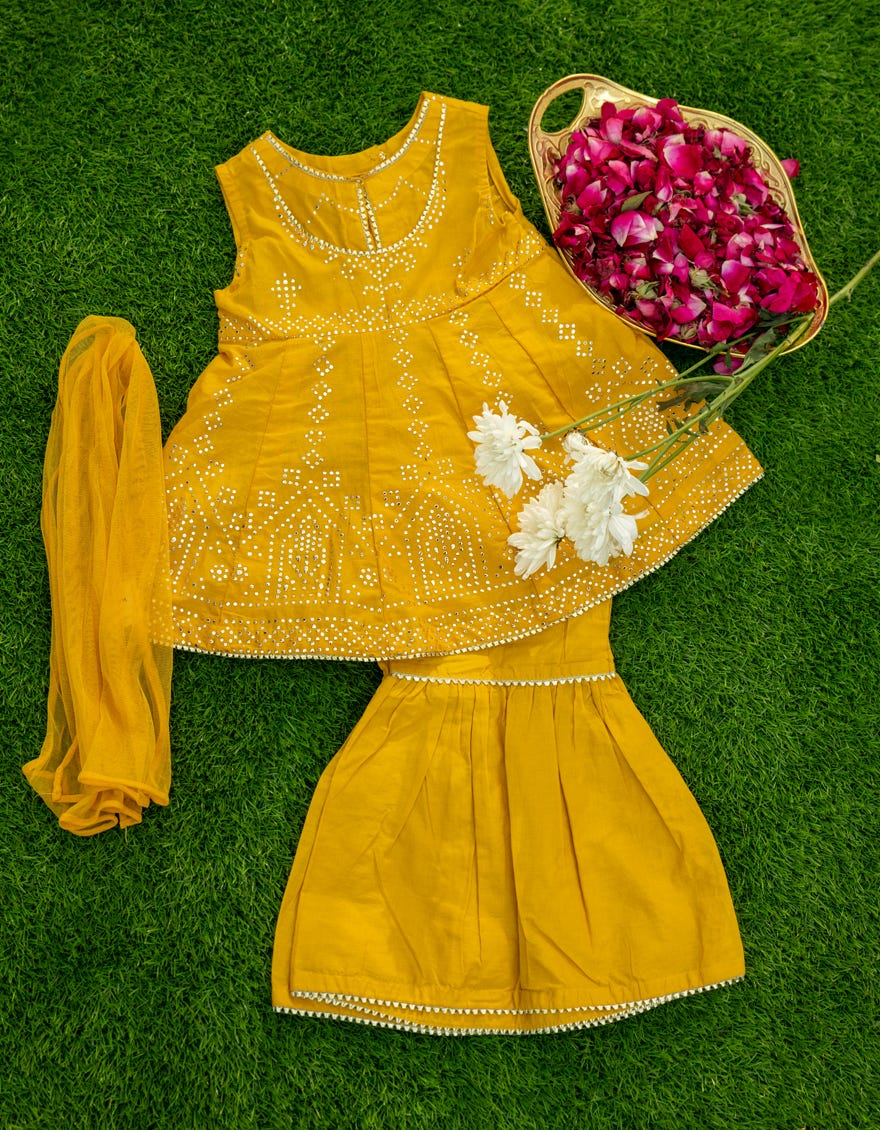 Yellow Dyed Infant Girl Stitched | Jik-S-Jgkl-23-1567