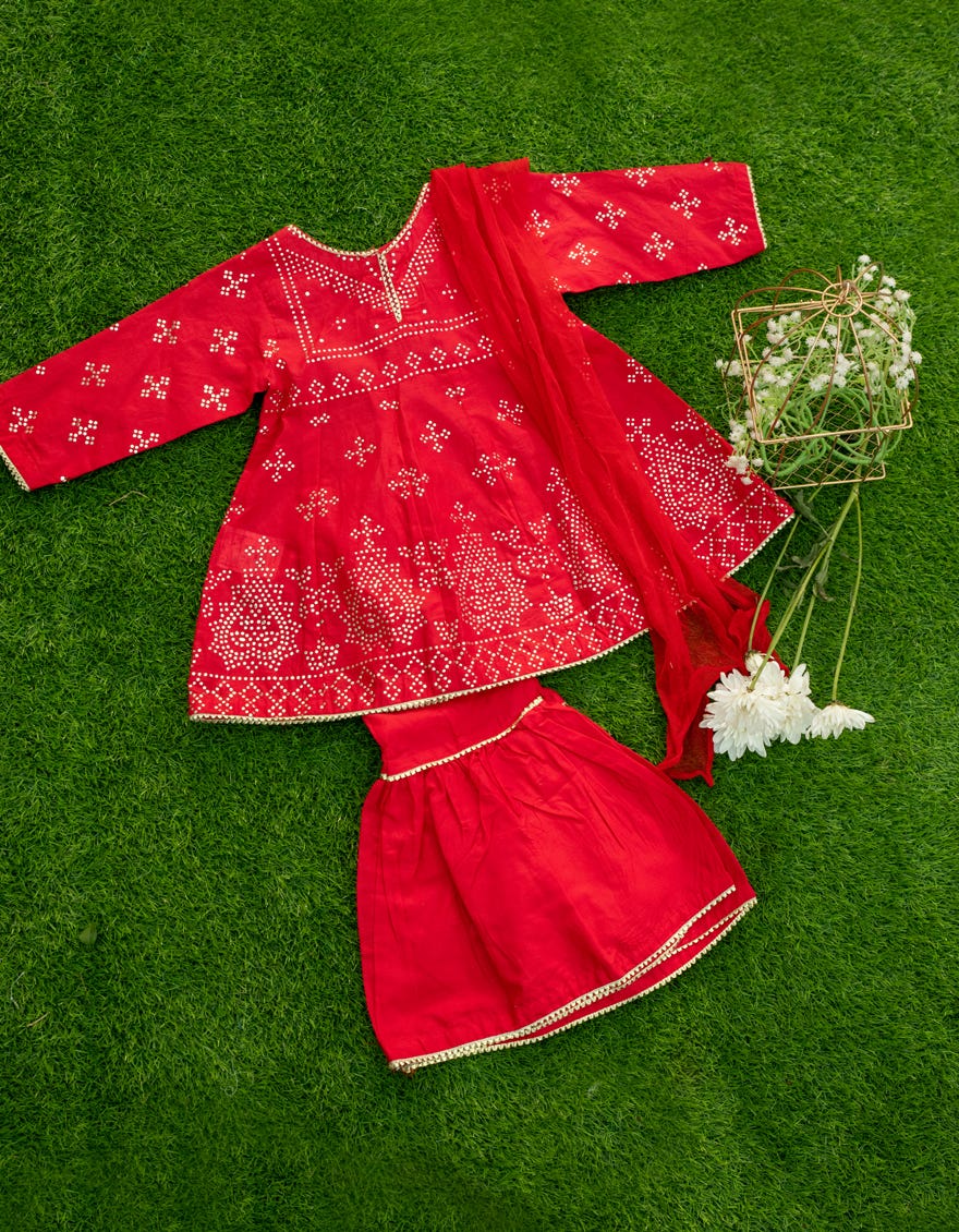 Red Dyed Infant Girl Stitched | Jik-S-Jgkl-23-1569
