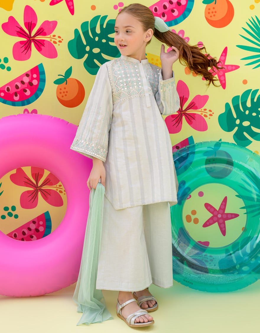 Grey Lawn Girls 3 Piece Stitched | Jgkl-S-24-1509