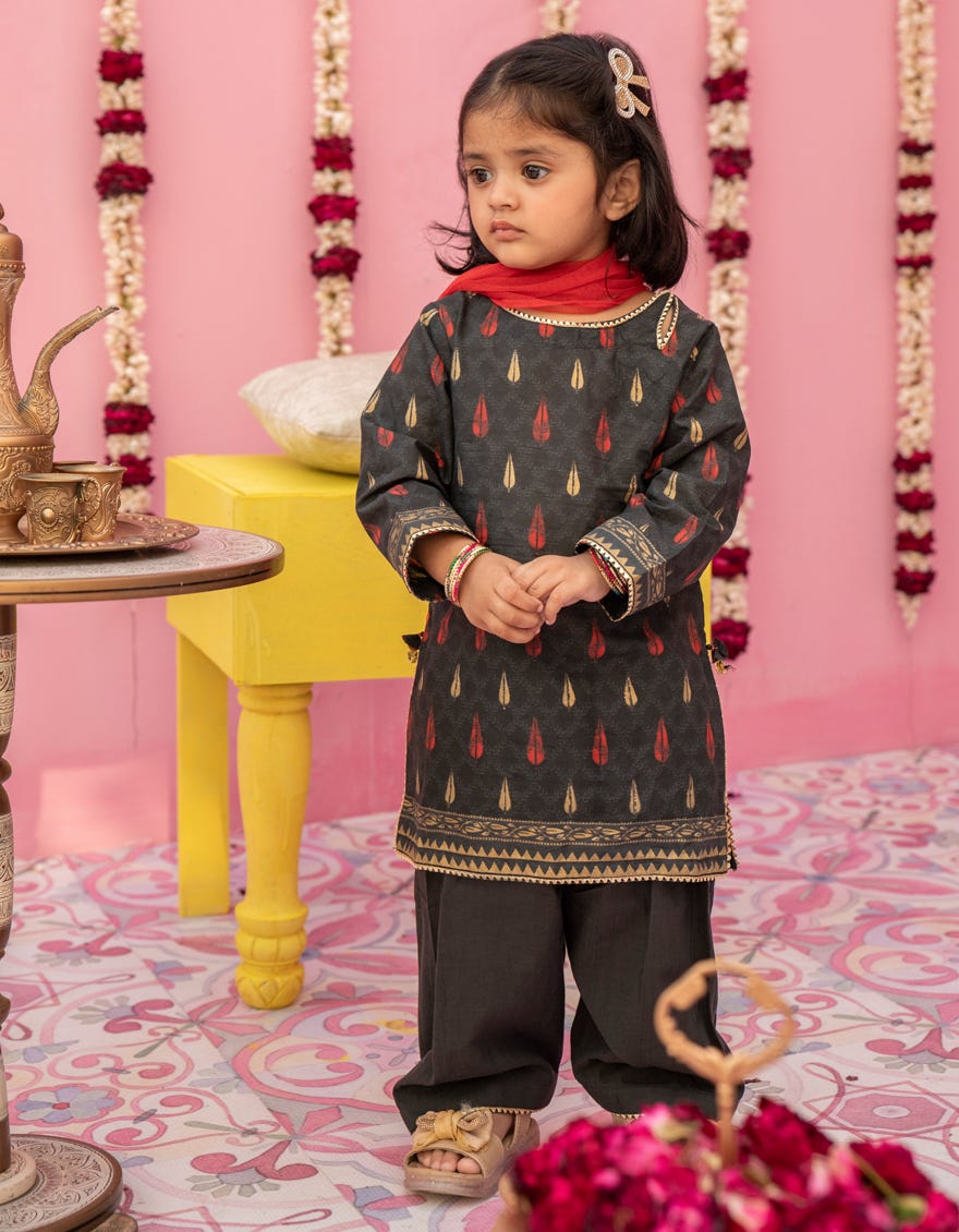 Black Lawn Stitched 3 Piece | Jgk-S-24-1922