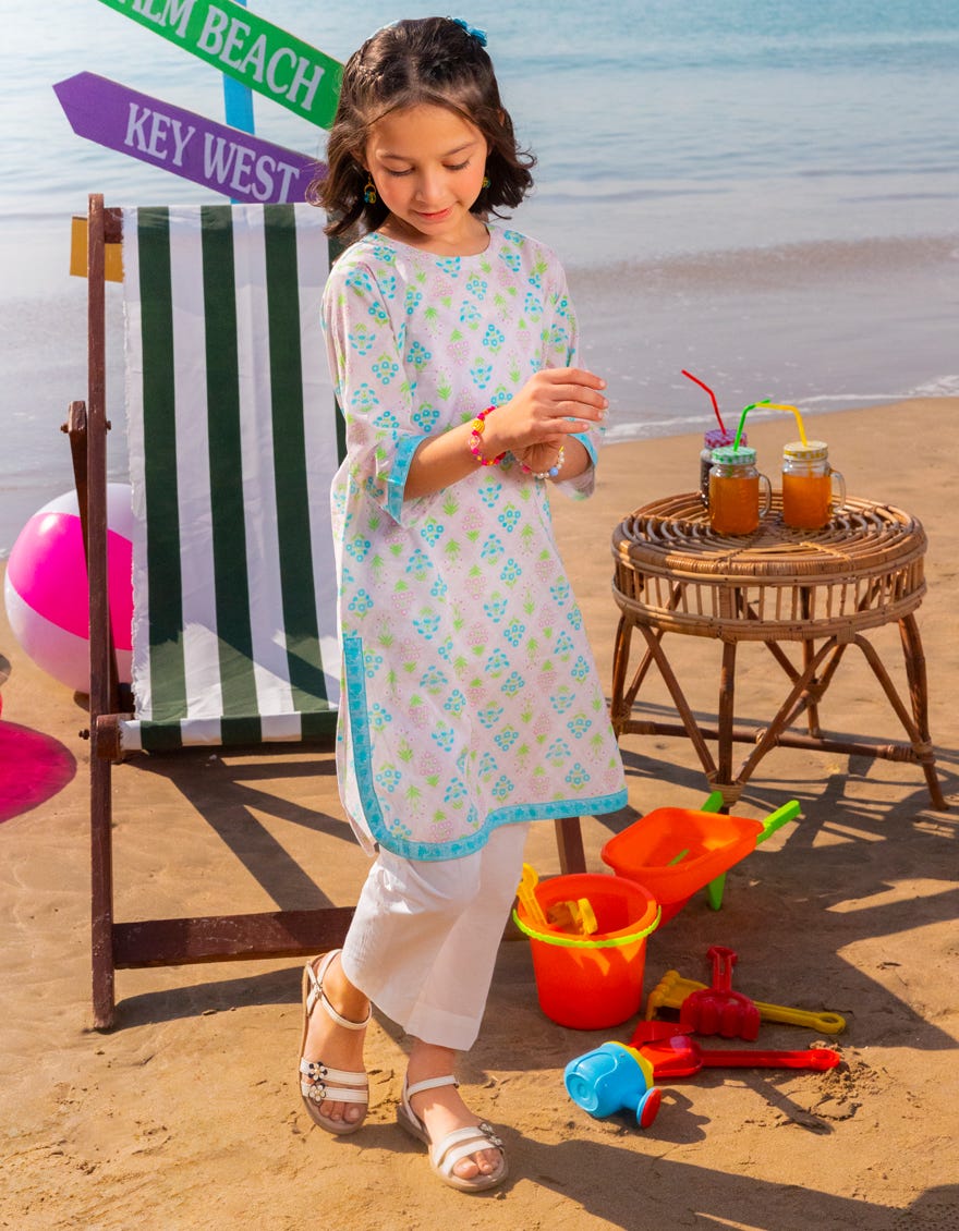 MULTICOLOR LAWN PRINTED KURTA